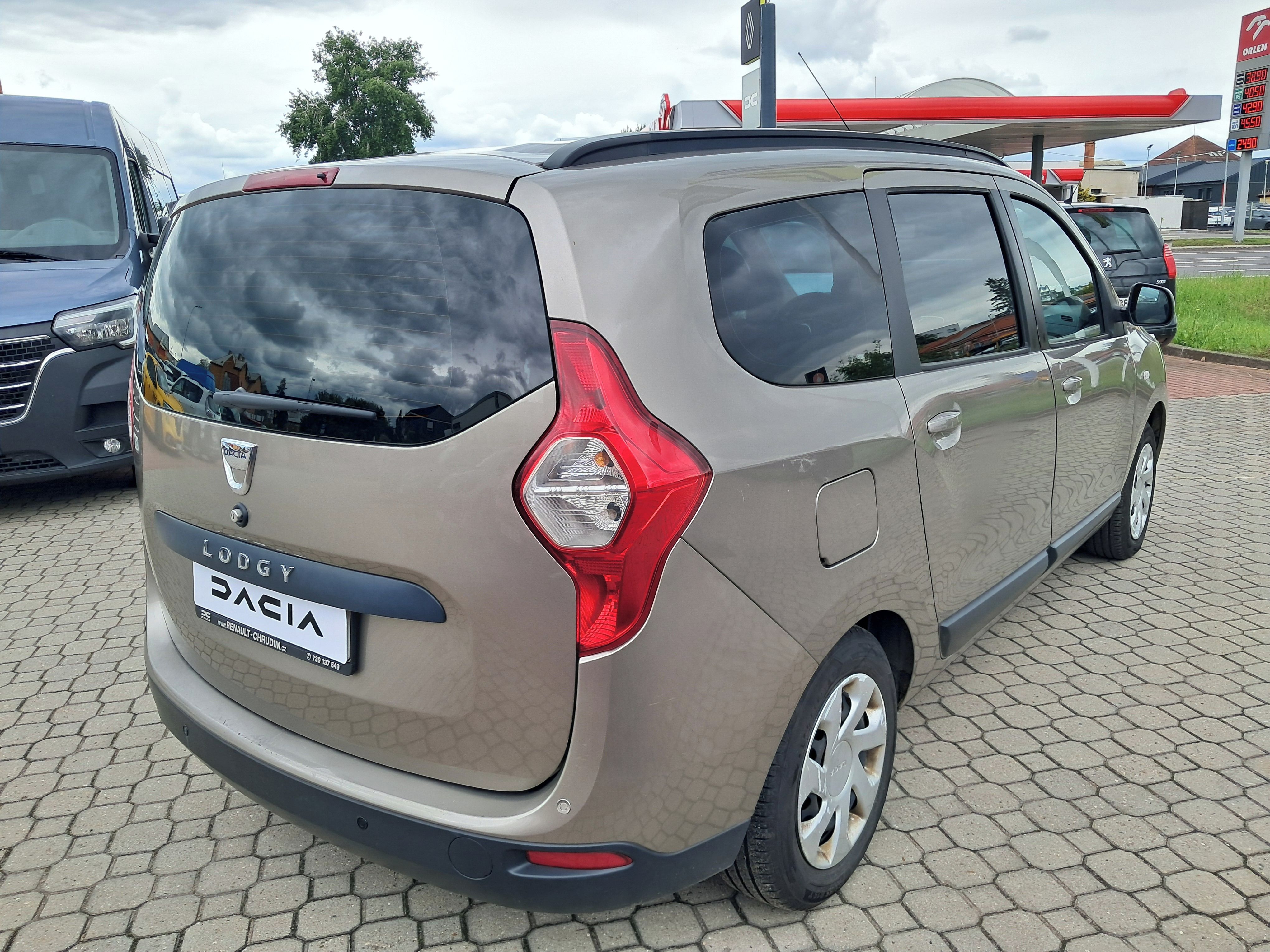 Dacia Lodgy, 1.6/75kW/1.maj./ČR/2015 - fotka 6