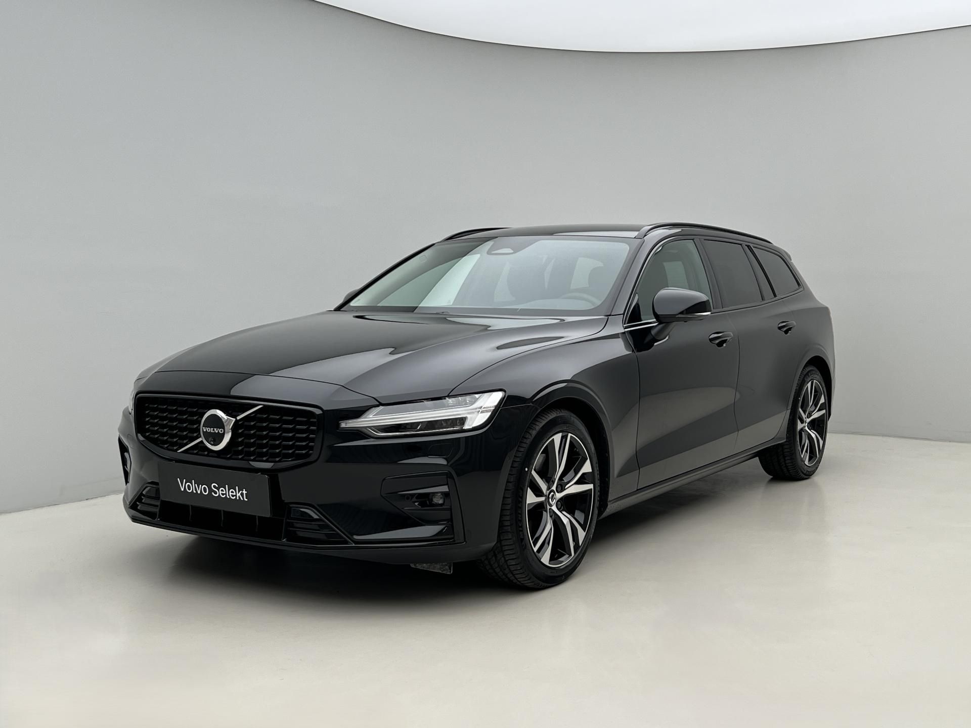 Volvo V60, B4 DARK PLUS