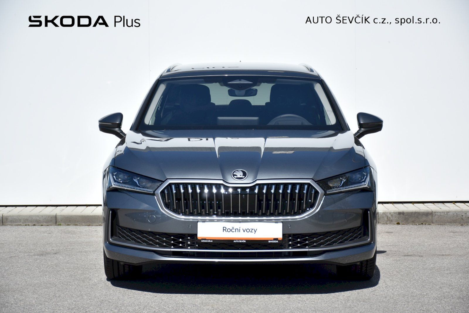 Škoda Superb, Combi Laurin & Klement 2,0 TDI - fotka 4