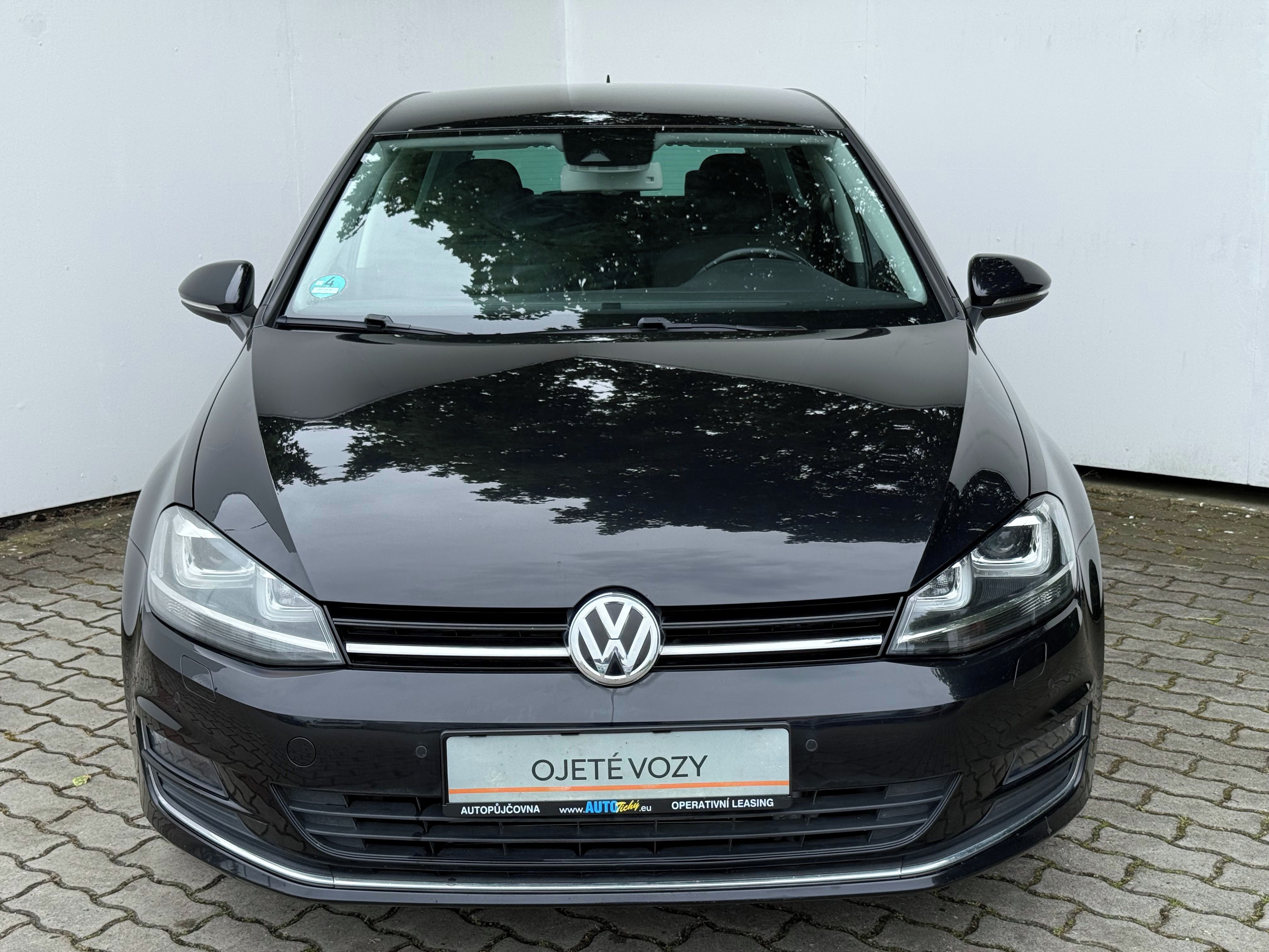 Volkswagen Golf, 1,4 TSI / 110 kW Business - fotka 2