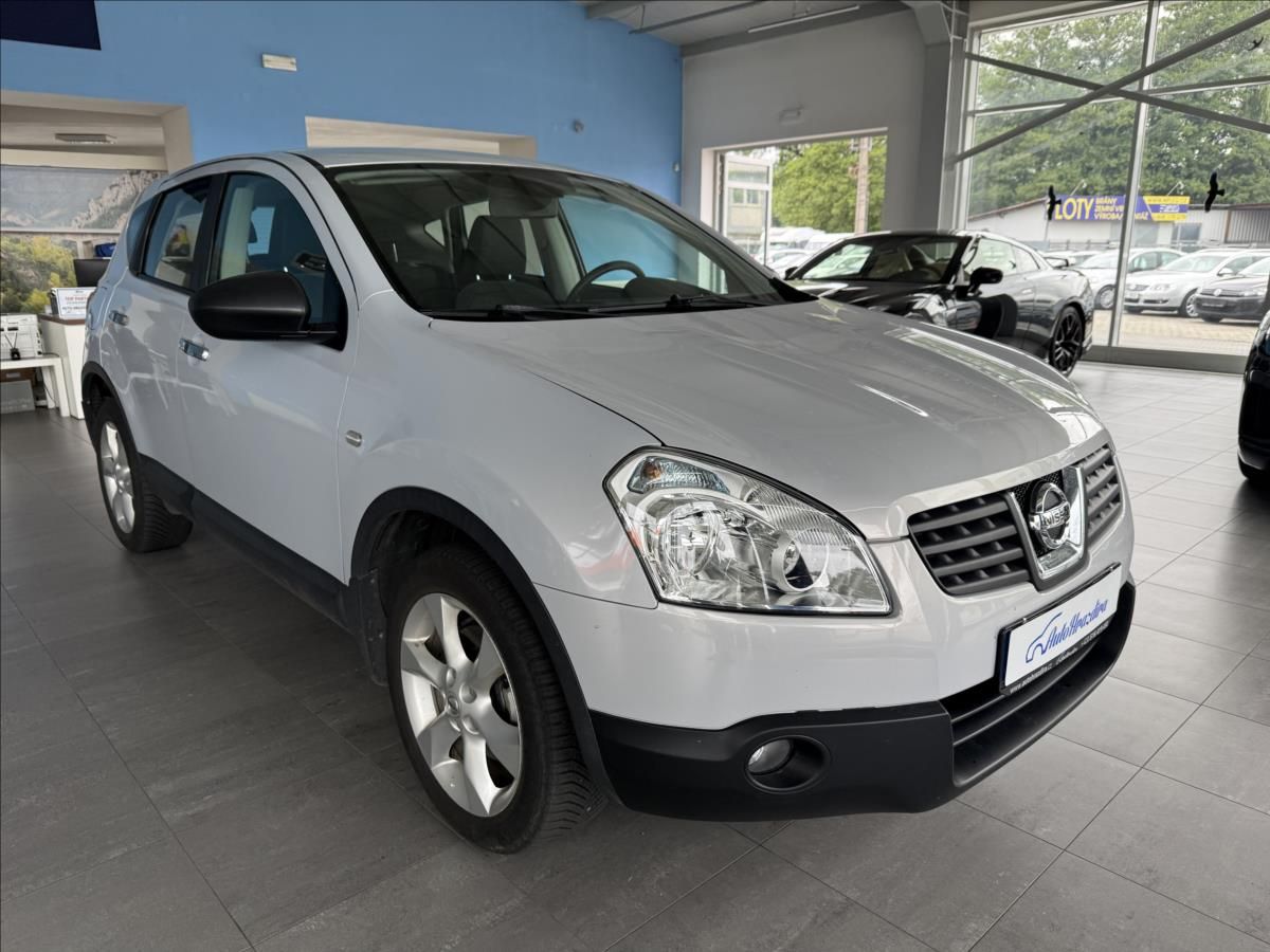 Nissan Qashqai, 2,0 dCi,4X4,TAŽNÉ,SERVISKA,Č