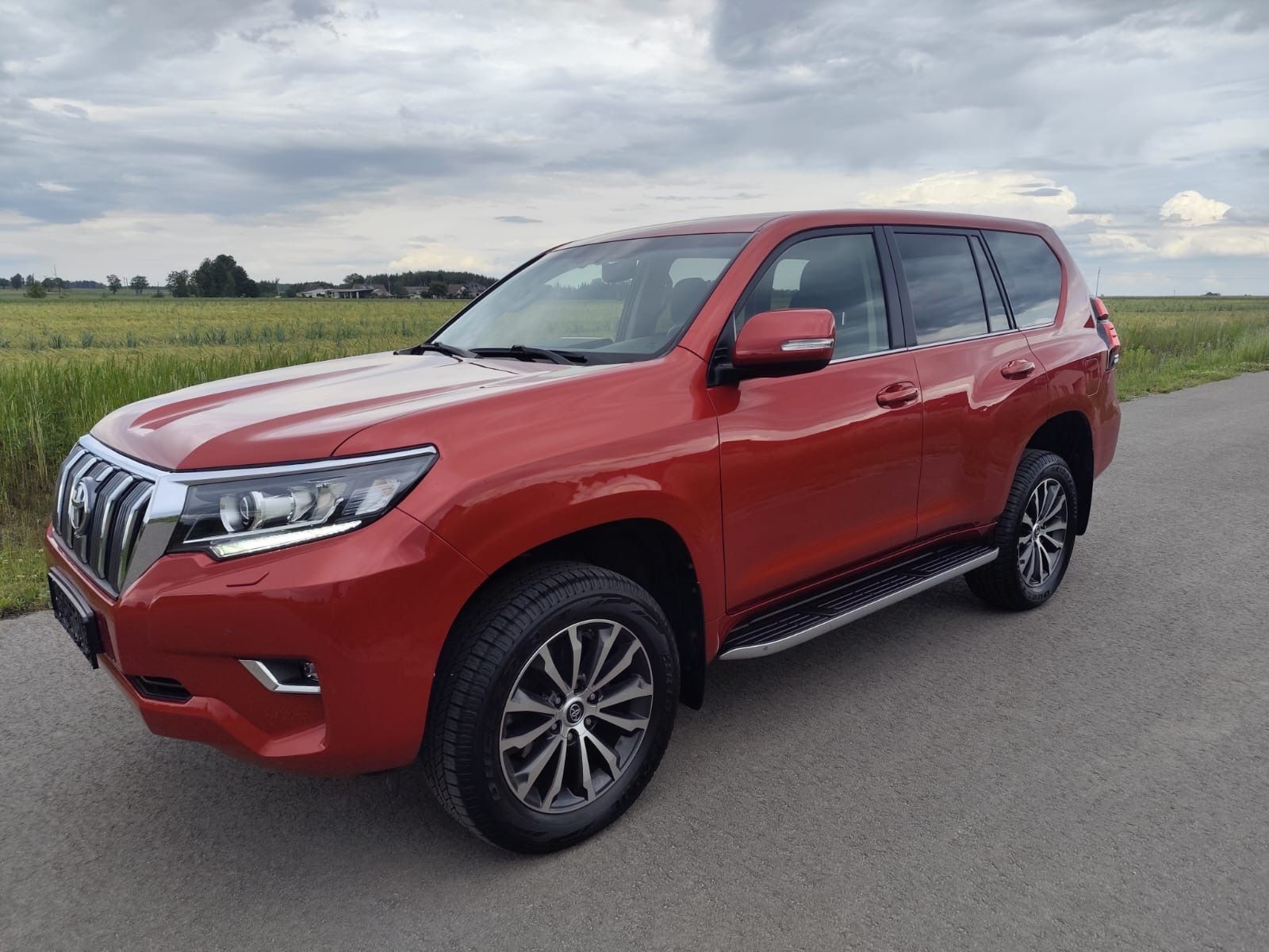 Toyota Land Cruiser, Auto jak nove  MANUAL - fotka 4