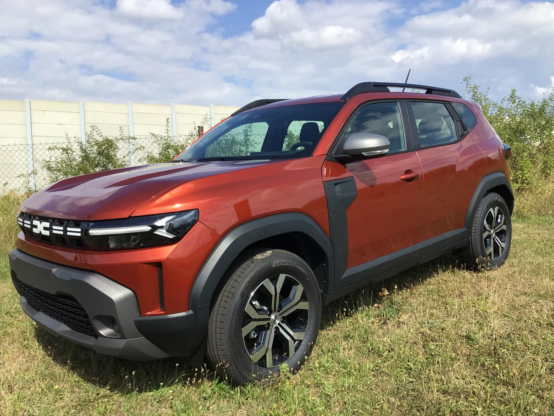 Dacia Duster, HYBRID AUTOMAT MAXIM. VÝBAVA - fotka 3