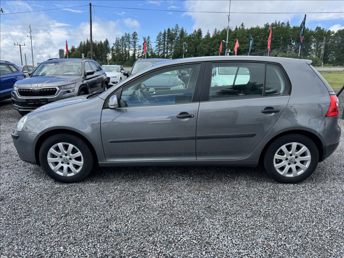 Volkswagen Golf, 1,6   i  75 KW BEZ KOROZE - fotka 4