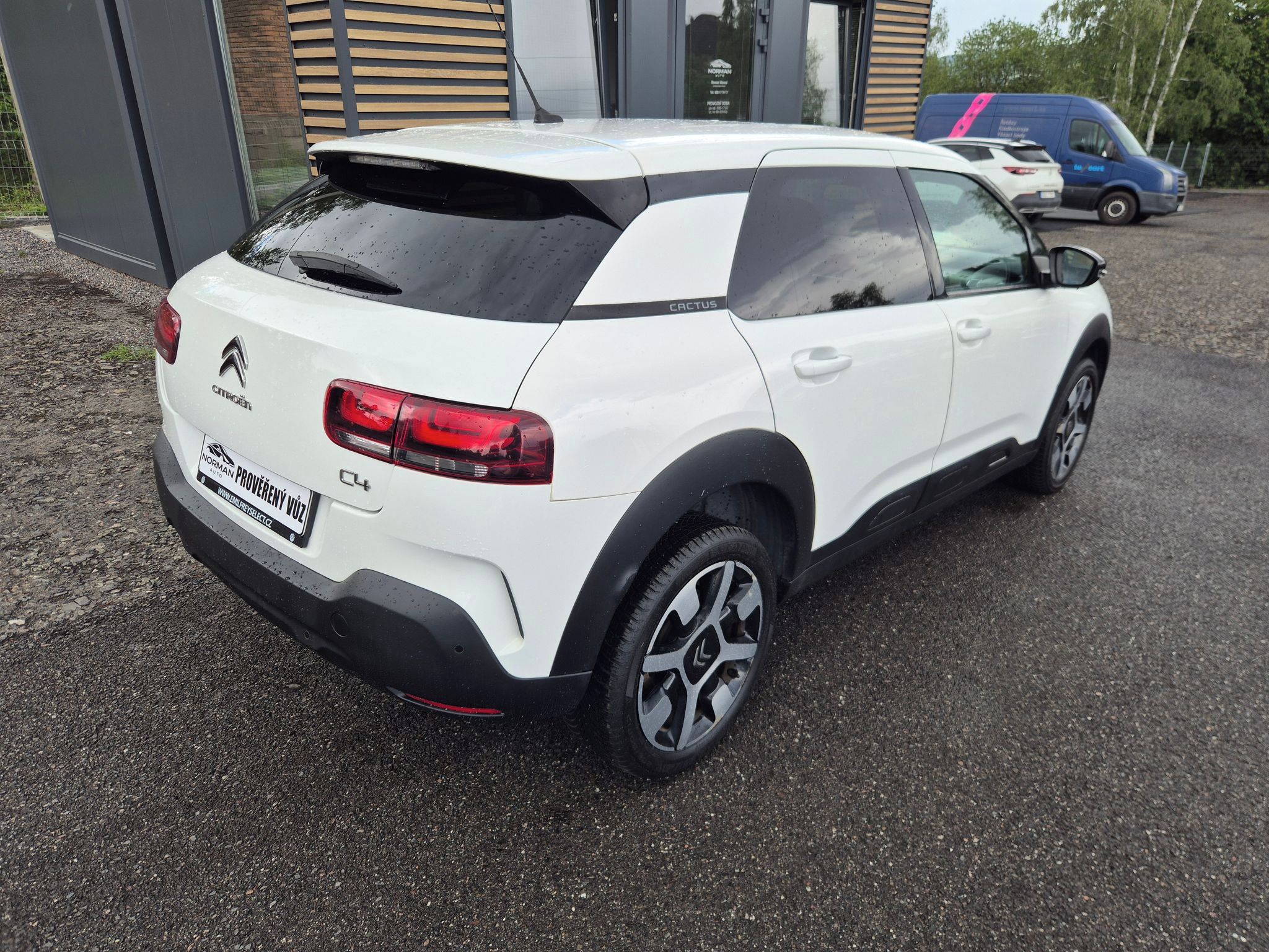 Citroën C4 Cactus, SHINE - fotka 5