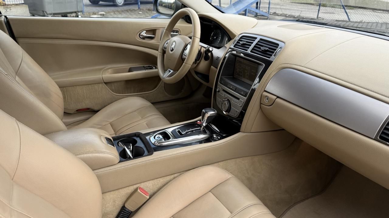 Jaguar XK, V8 3.5i, KŮŽE.AT, - fotka 2