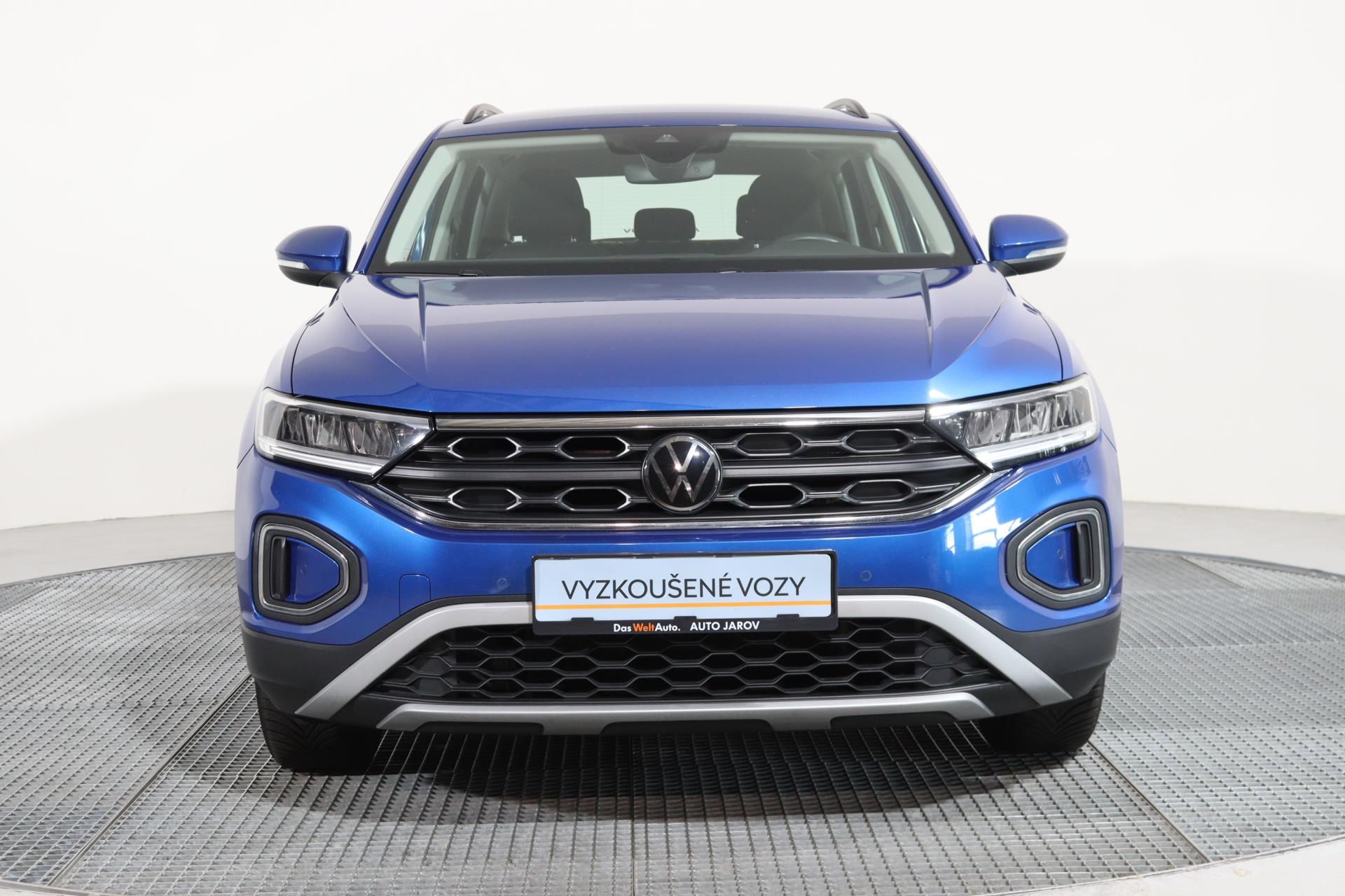 Volkswagen T-Roc, LIFE 1,0 TSI 81KW /LED, ACC - fotka 4