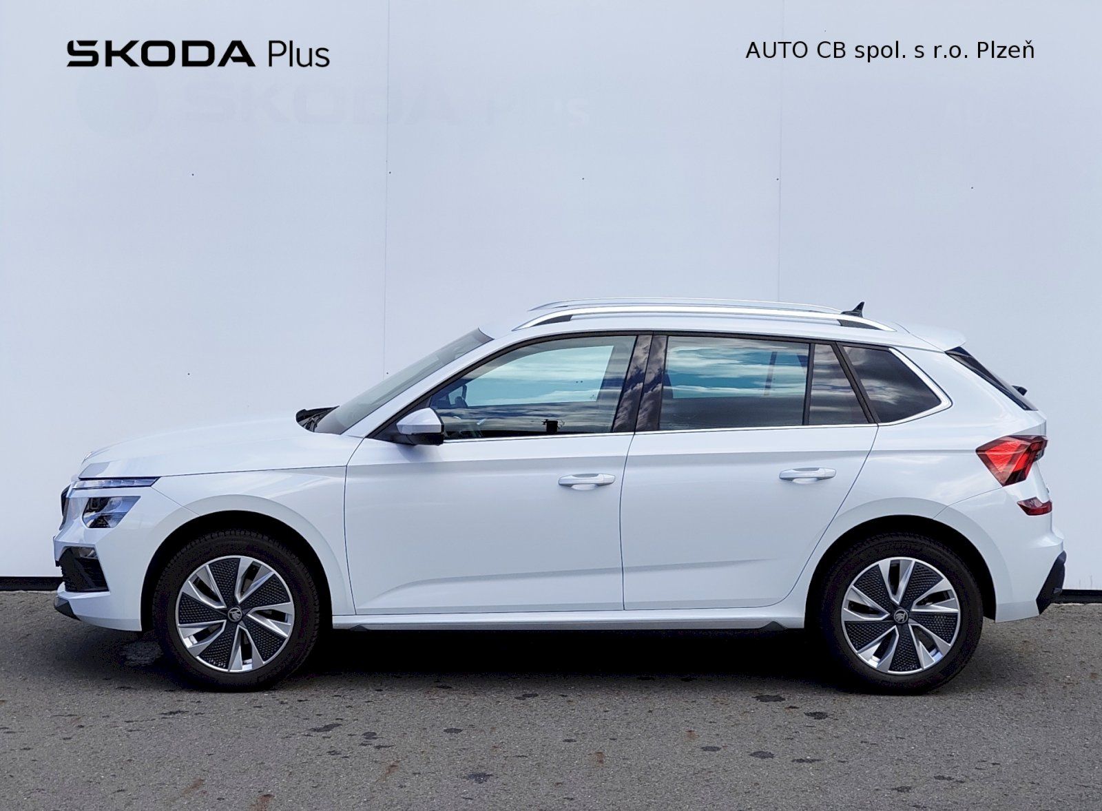 Škoda Kamiq, 1.0 TSI 85kW Top Selection DSG - fotka 3