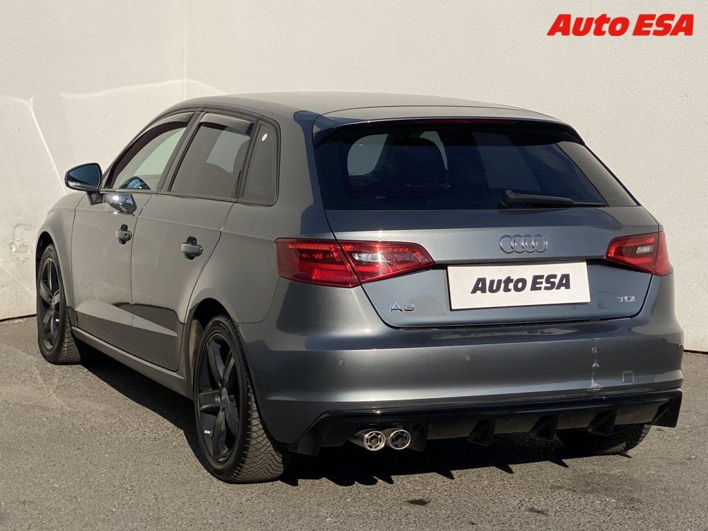 Audi A3, 1.6TDi,S-line,bixen,kůže - fotka 6