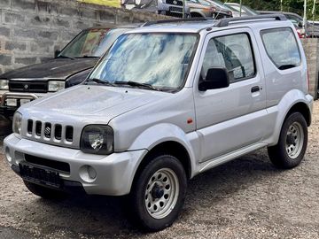 1.3i,4X4,TAŽNÉ,STK 06/2028