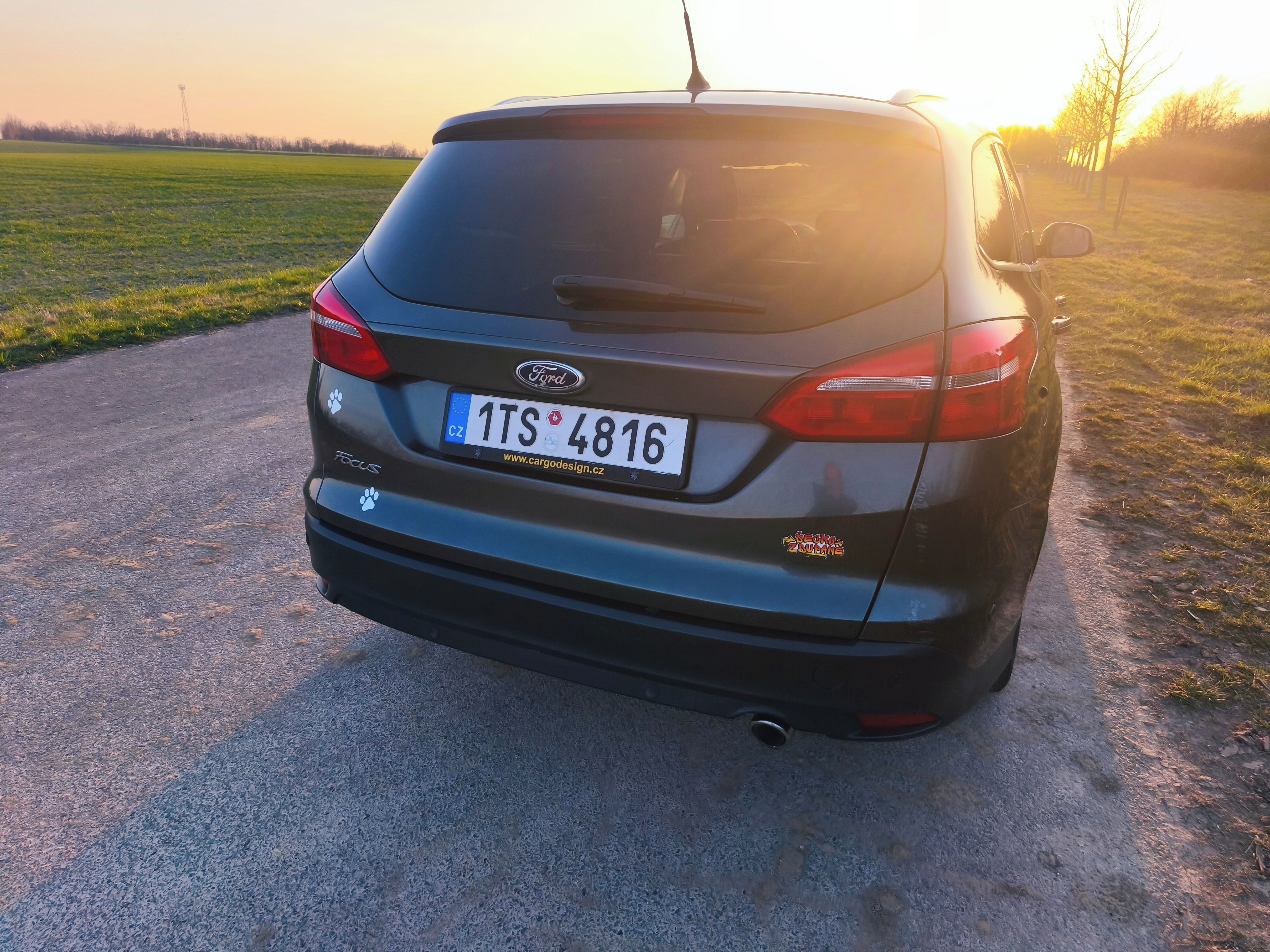 Ford Focus, 2.0 - fotka 4