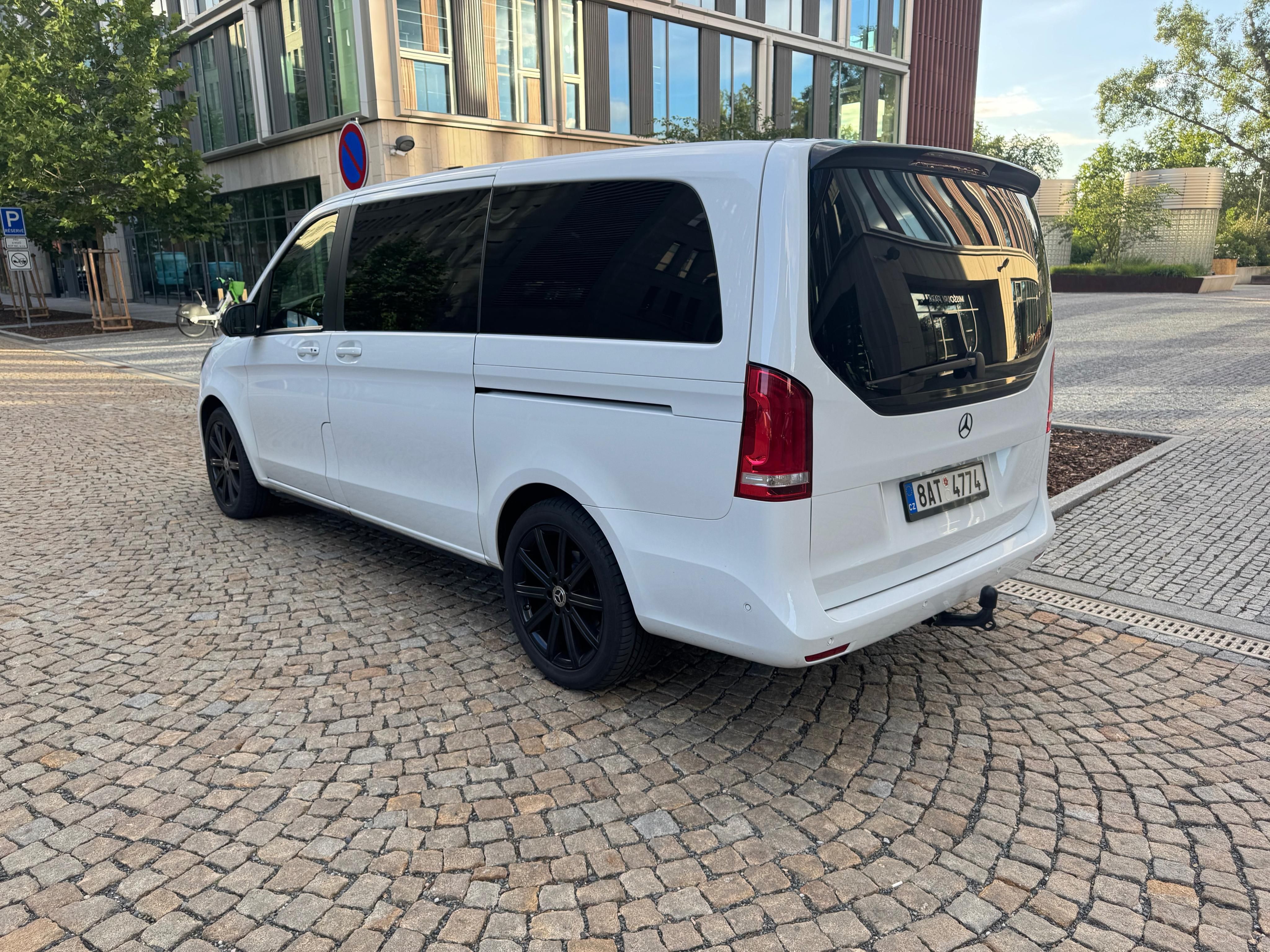 Mercedes-Benz Třídy V, V250d 4Matic/L/7míst/CZ - fotka 5
