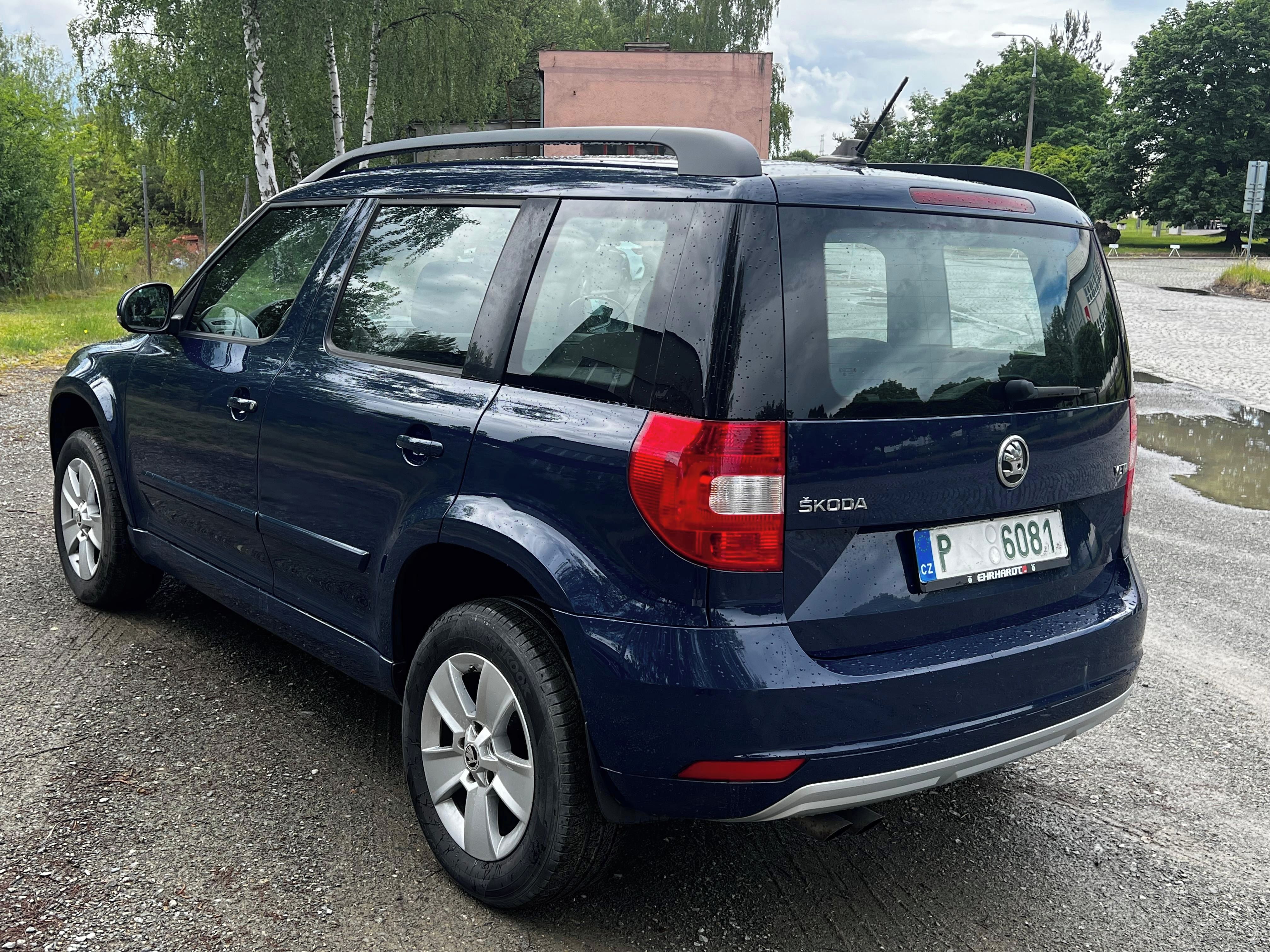 Škoda Yeti, ALU PDC TEMPOMAT 2 SADY KOL - fotka 5