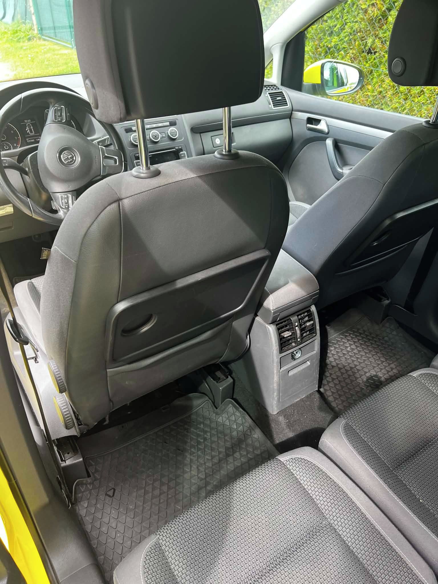 Volkswagen Touran, Volkswagen Touran servisováno - fotka 3