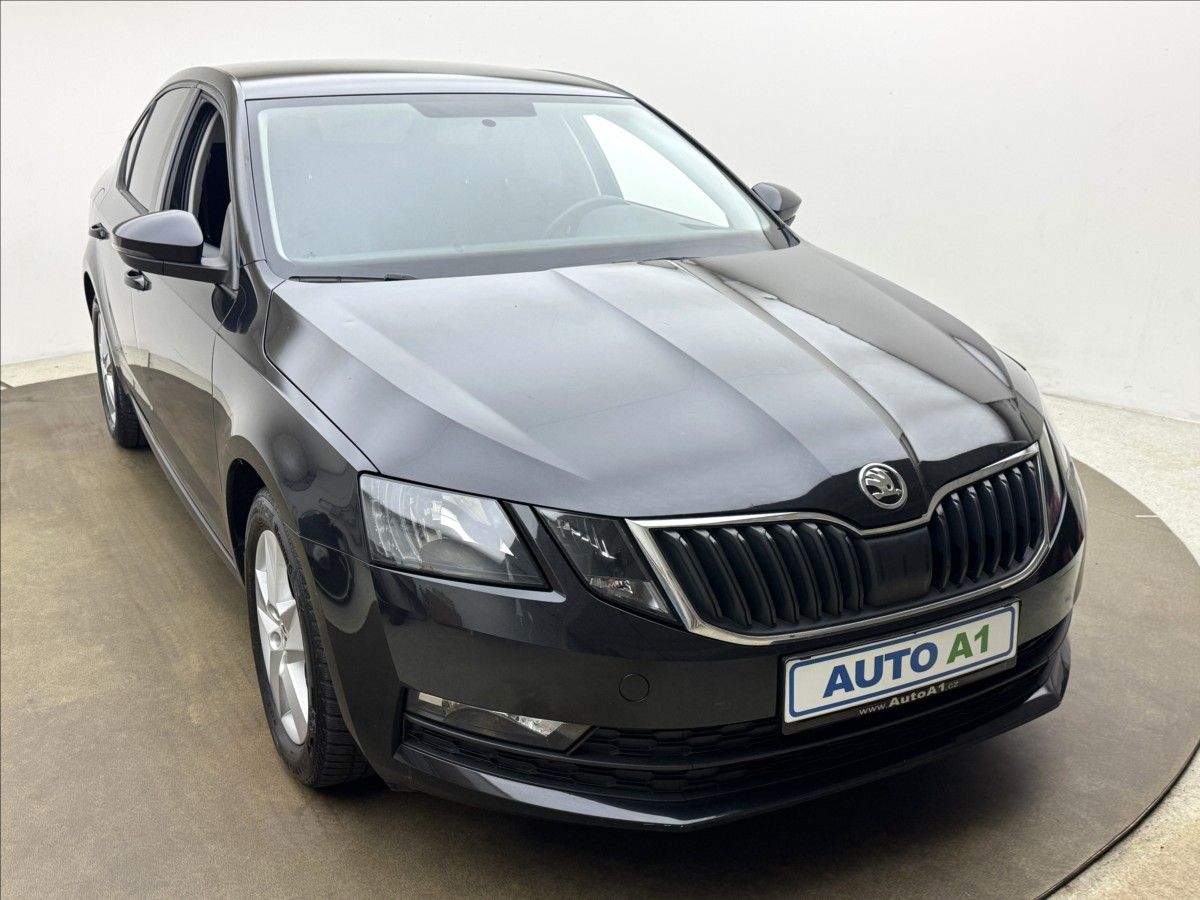 Škoda Octavia, 1,6 DPH KLIMA LED VÝHŘEV ČR - fotka 3
