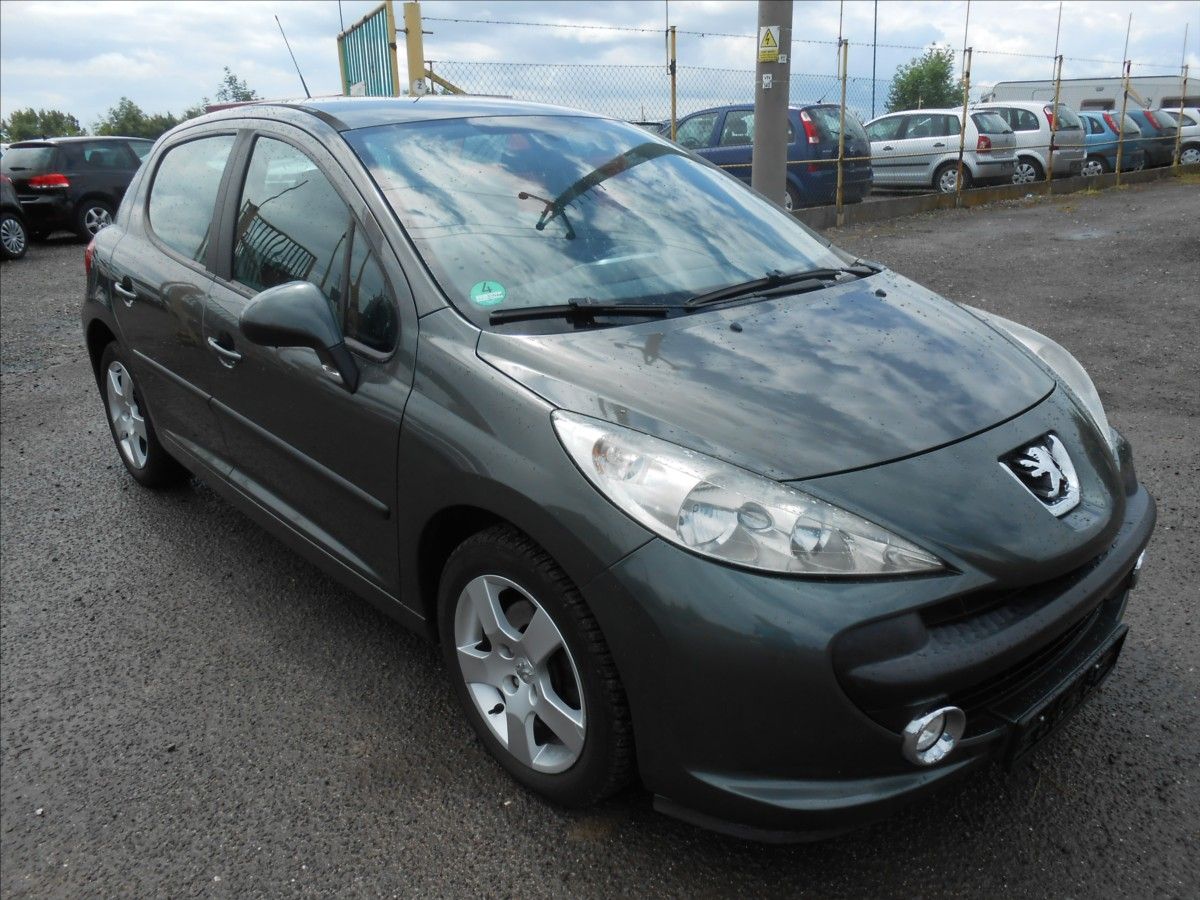 Peugeot 207, 1,4 i 16V KLIMA SERVISKA