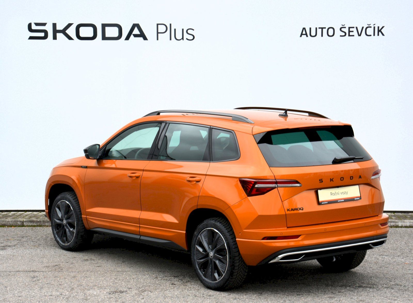 Škoda Karoq, SportLine 1,5 TSI 110 kW 7 AP - fotka 6