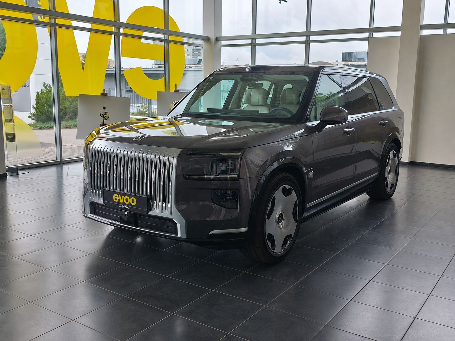 Zeekr 9X, Ultra 70 kWh Hyper-SUV 4WD