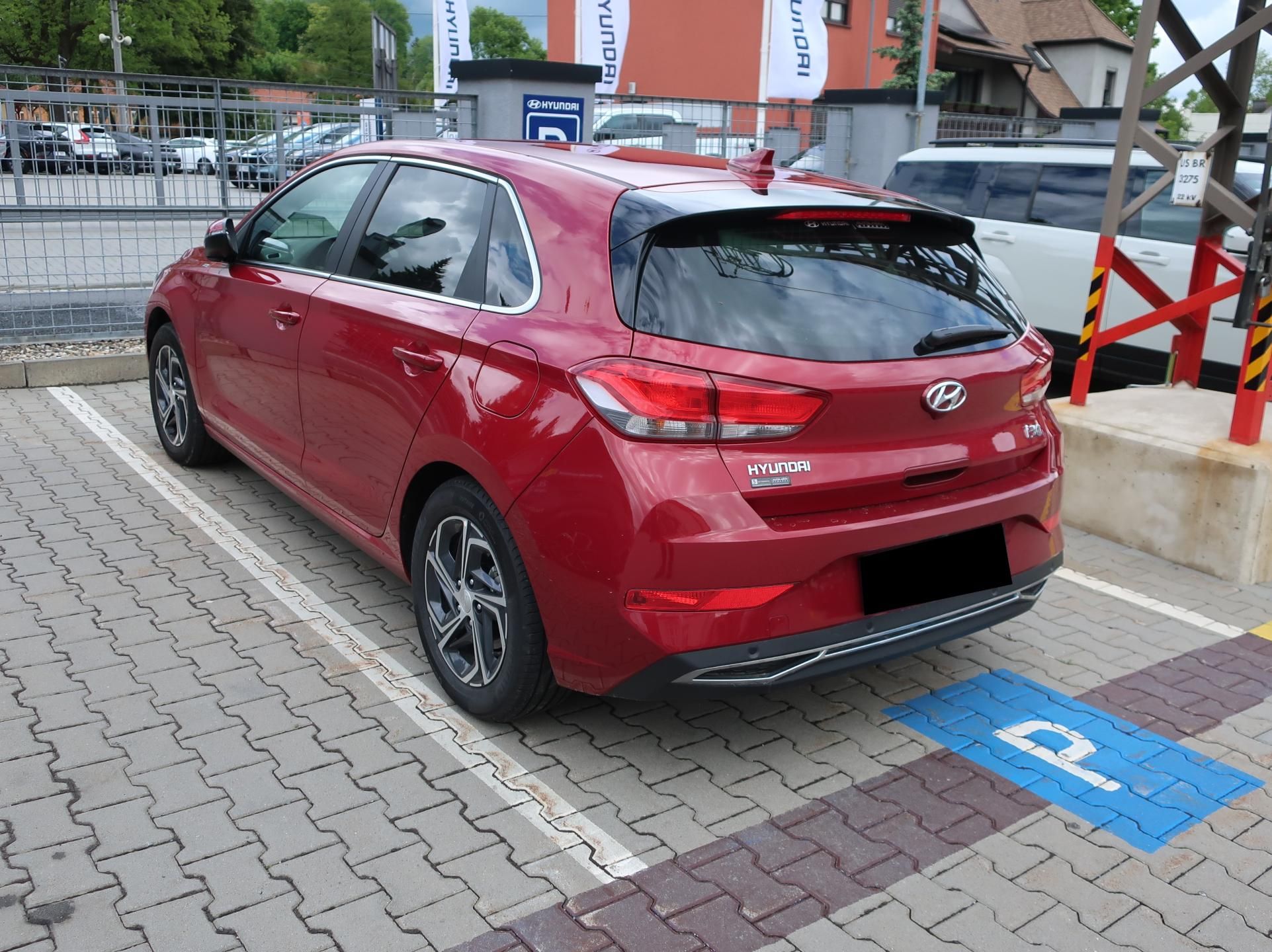Hyundai i30, HB 1.5DPI 81kW SMART NAVI - fotka 3