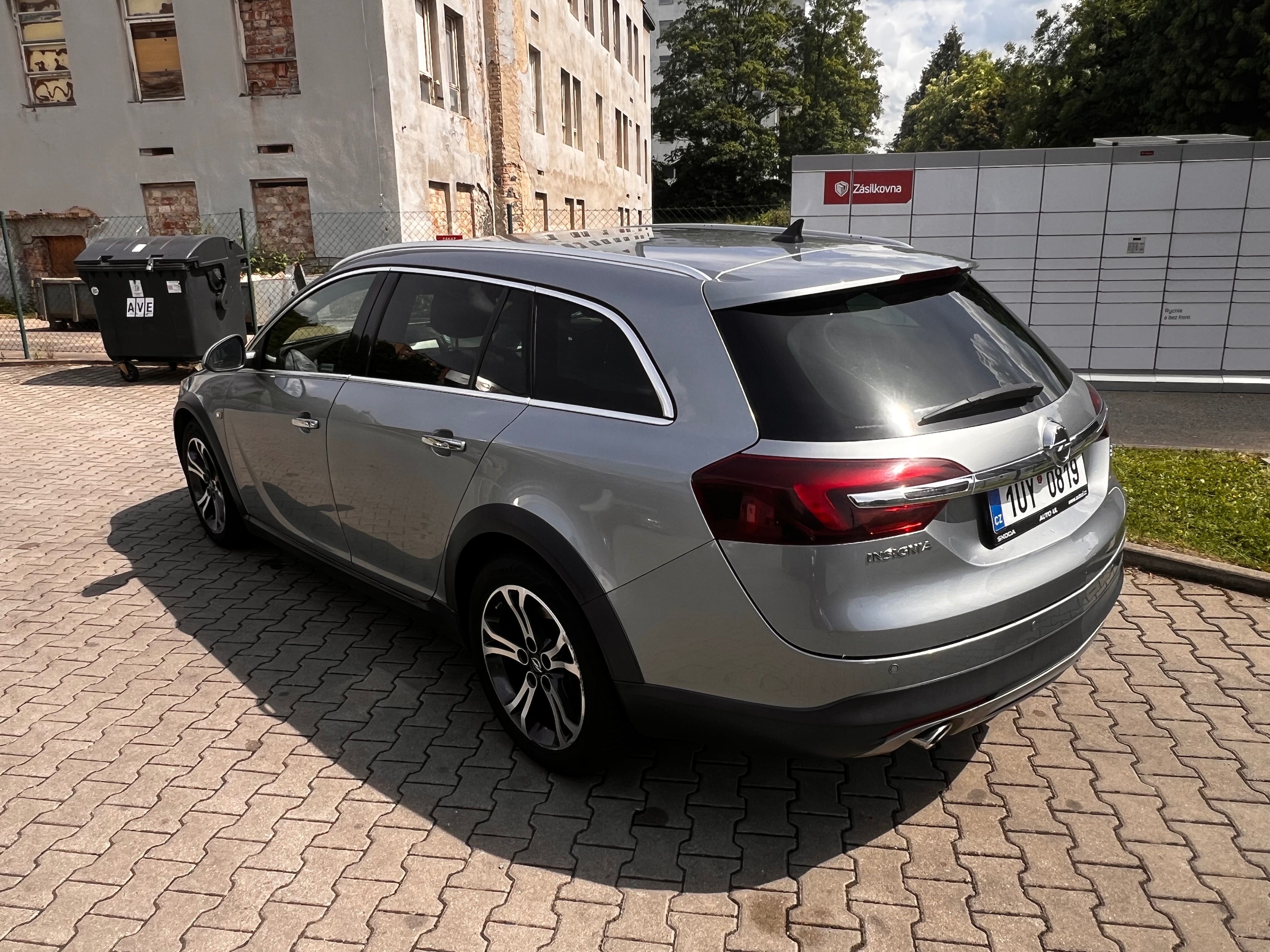 Opel Insignia, Opel Insignia Cross Tourer 4x4 - fotka 3