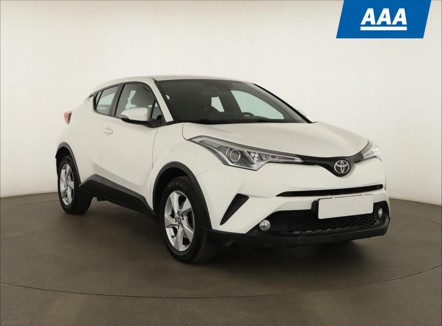Toyota C-HR, 1.2 Turbo, ČR,1.maj