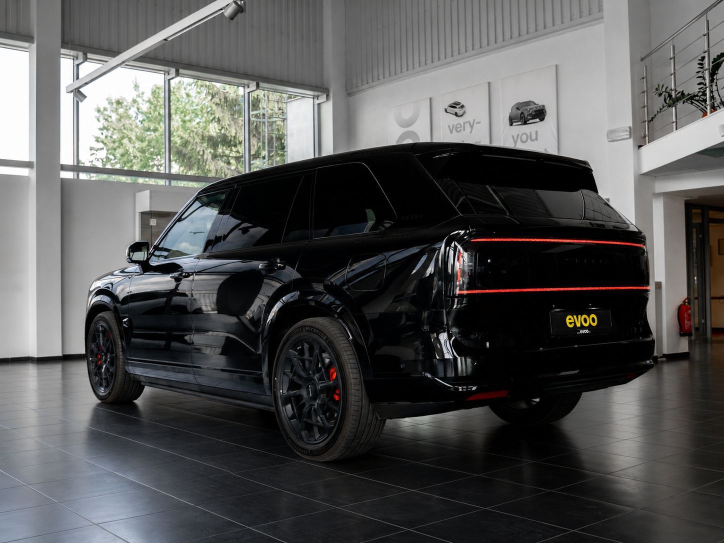 Zeekr 9X, Ultra 70kWh Hyper-SUV 4WD - fotka 5