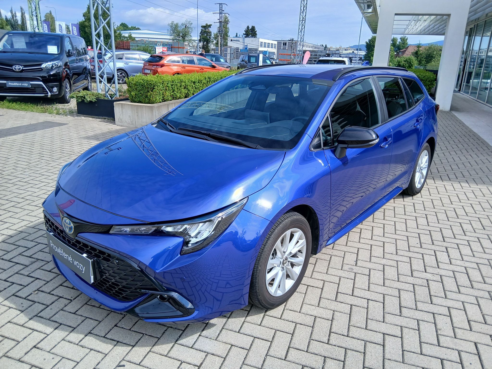 Toyota Corolla, 1.8 Hybrid Comfort Tech TS - fotka 2