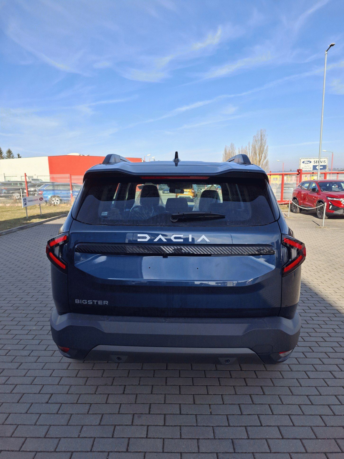 Dacia Bigster, journey hybrid 155 - fotka 6