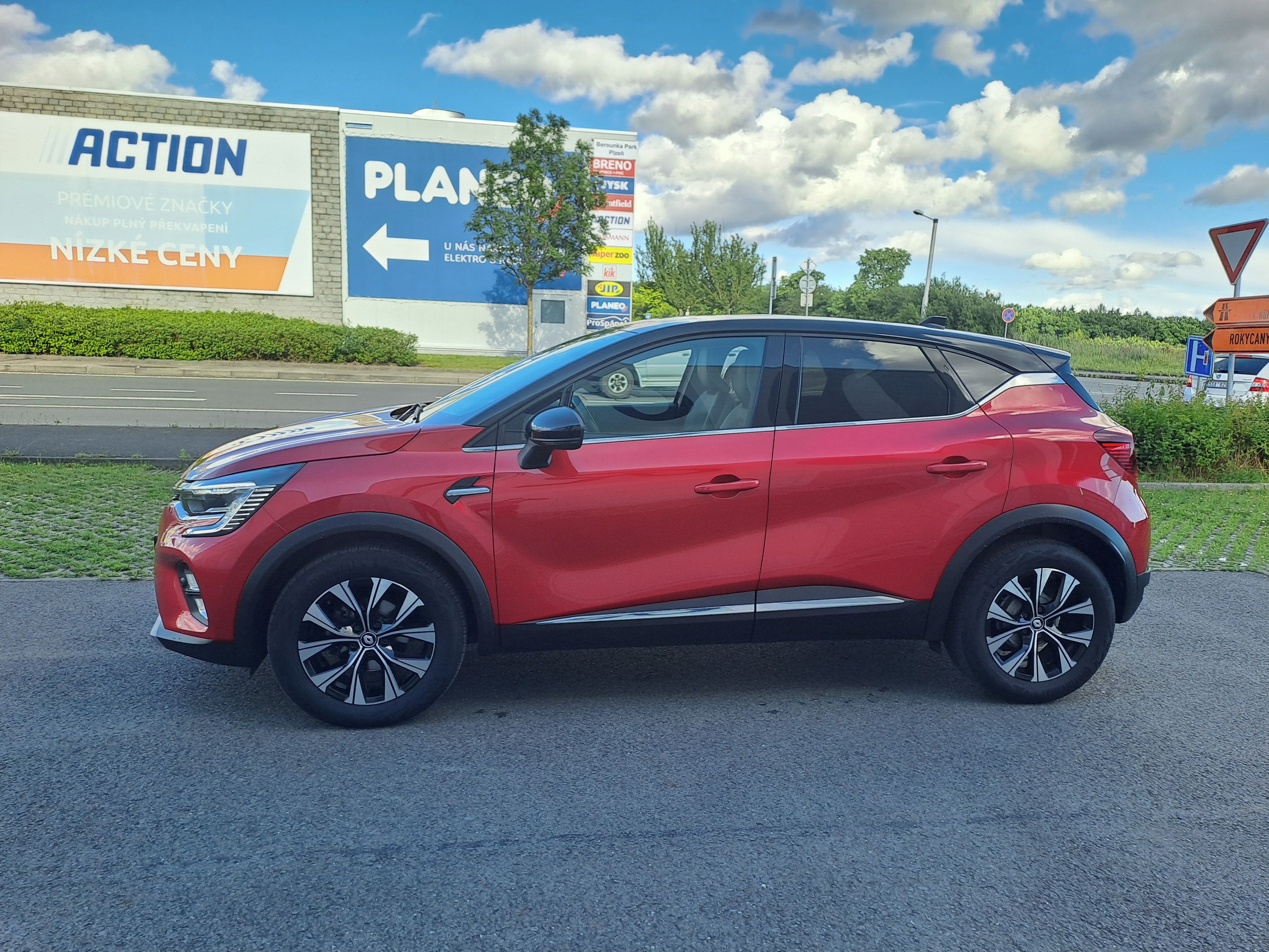 Renault Captur, 1.3TCE 103KW STAV NOVÉHO VOZU! - fotka 4