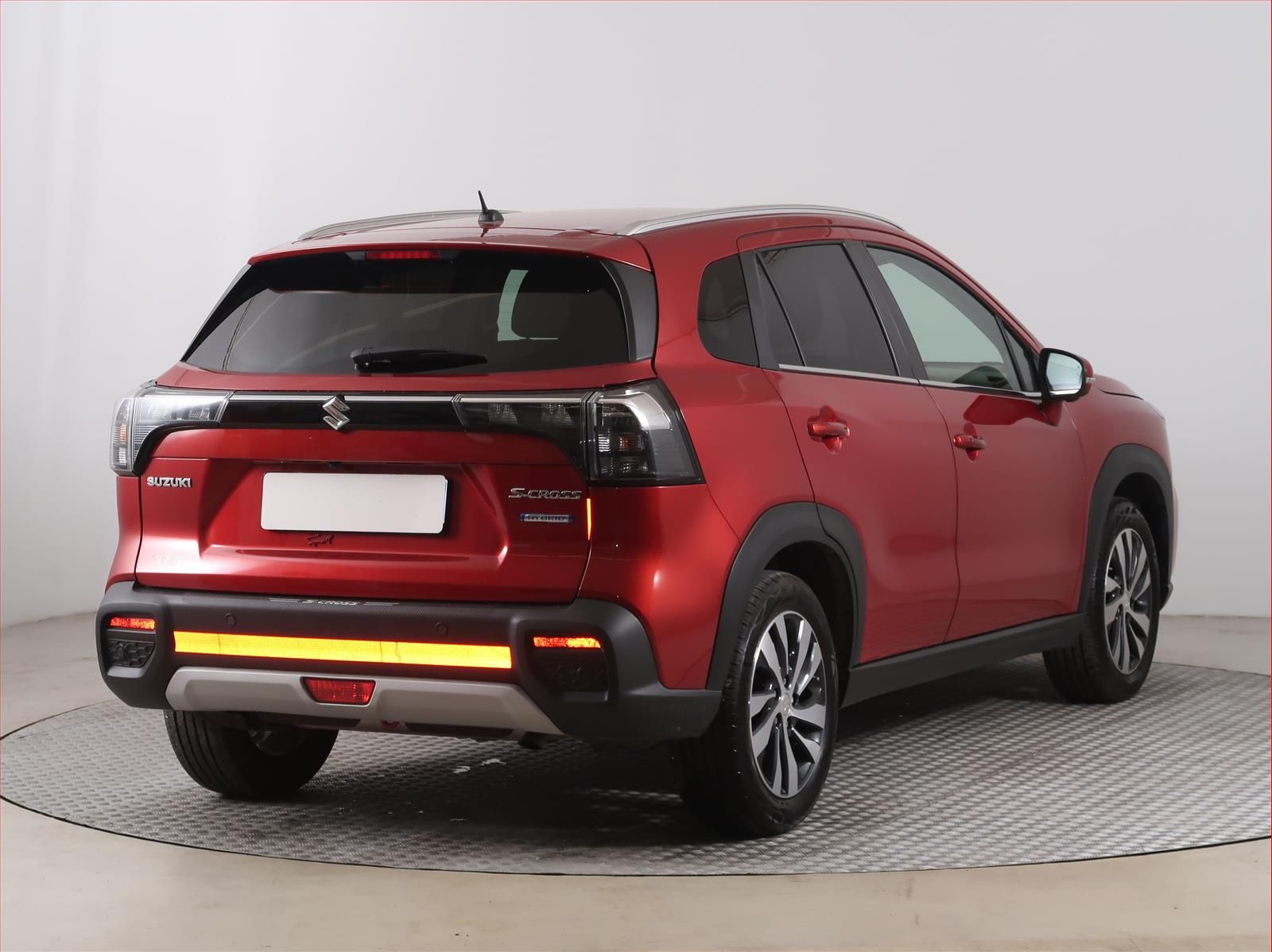 Suzuki SX4 S-Cross, 1.4 BoosterJet, GL+, 4X4 - fotka 5