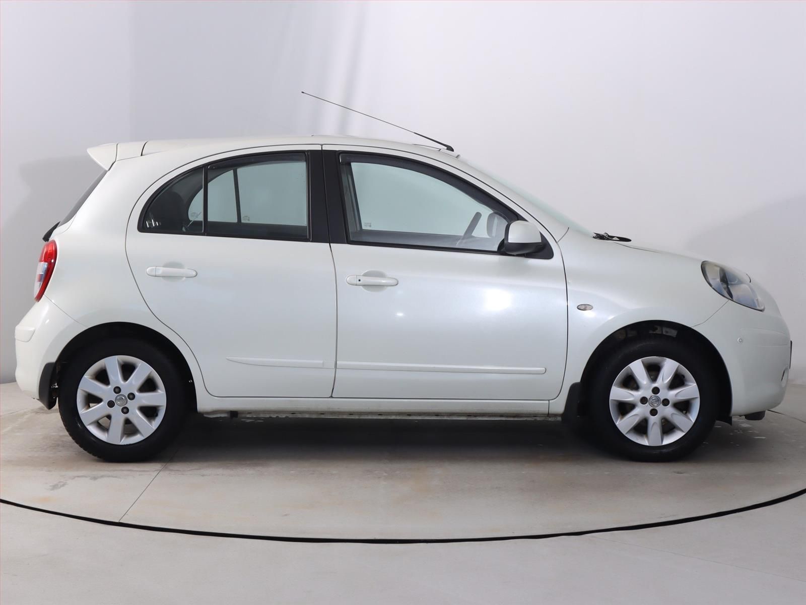 Nissan Micra, 1.2 DIG-S, Serv.kniha - fotka 6