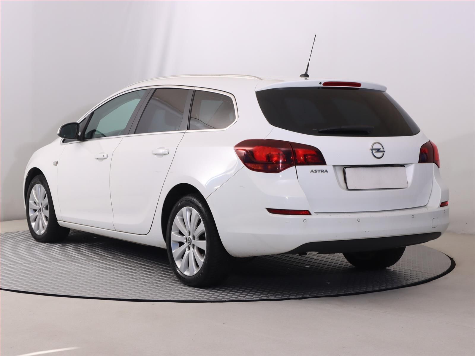 Opel Astra, 1.6 16V, Automat, Serv.kniha - fotka 4