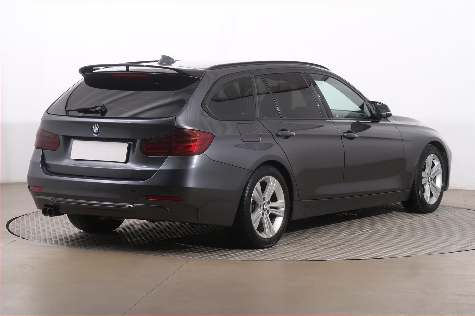 BMW Řada 3, 320 d, Automat, Serv.kniha - fotka 5