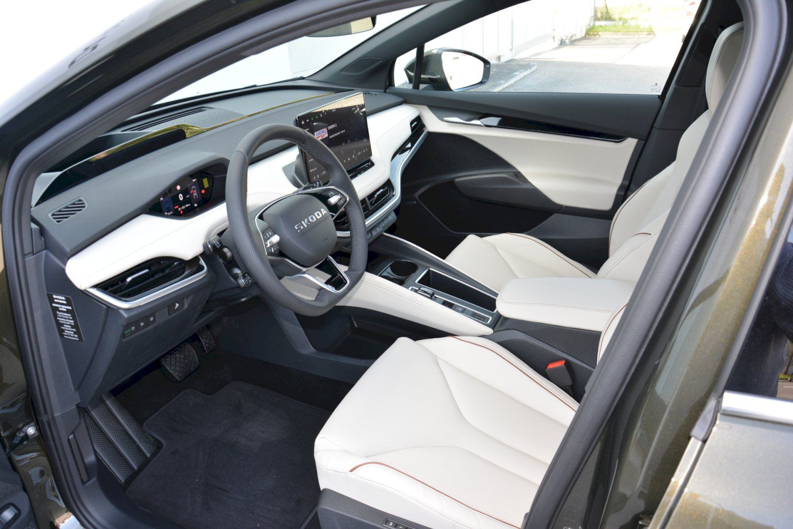 Škoda Enyaq iV, L&K 85 82 kWh 210 kW - fotka 5