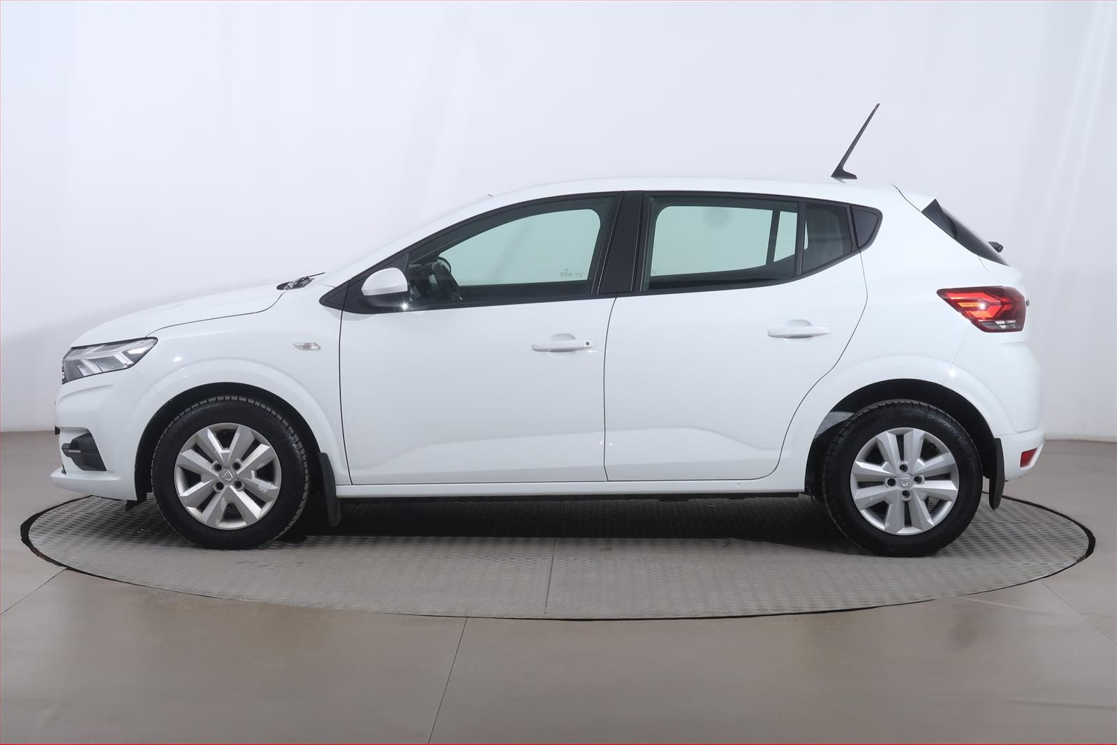Dacia Sandero, 1.0 SCe, Serv.kniha - fotka 3