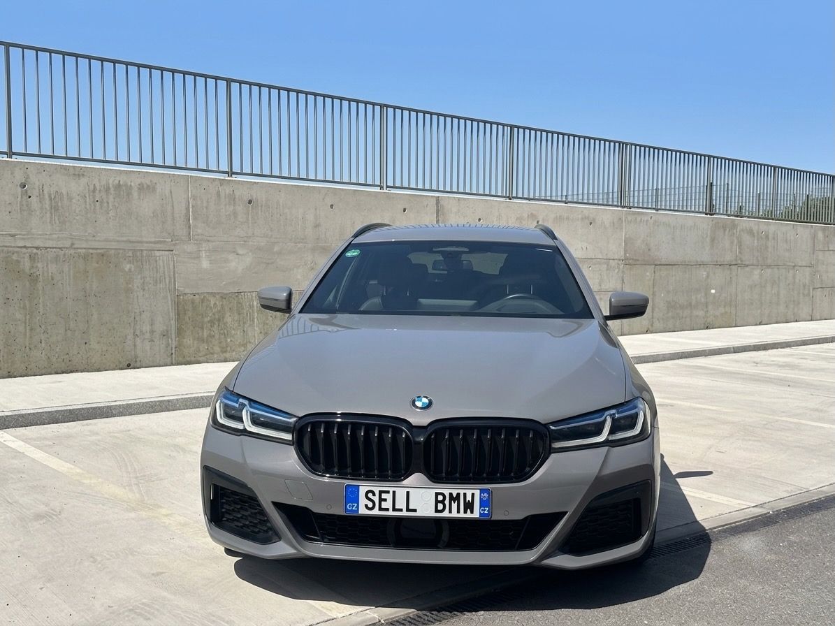 BMW Řada 5, 530d xDrive, M-Sport, Laser,ČR - fotka 2