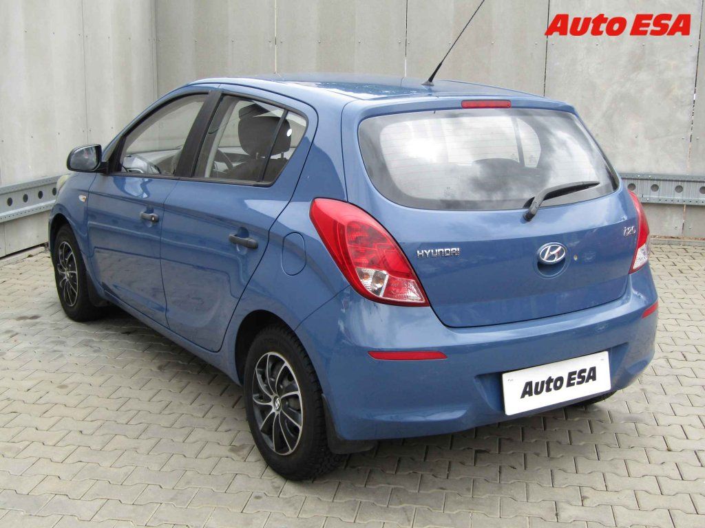 Hyundai i20, 1.2i - fotka 6