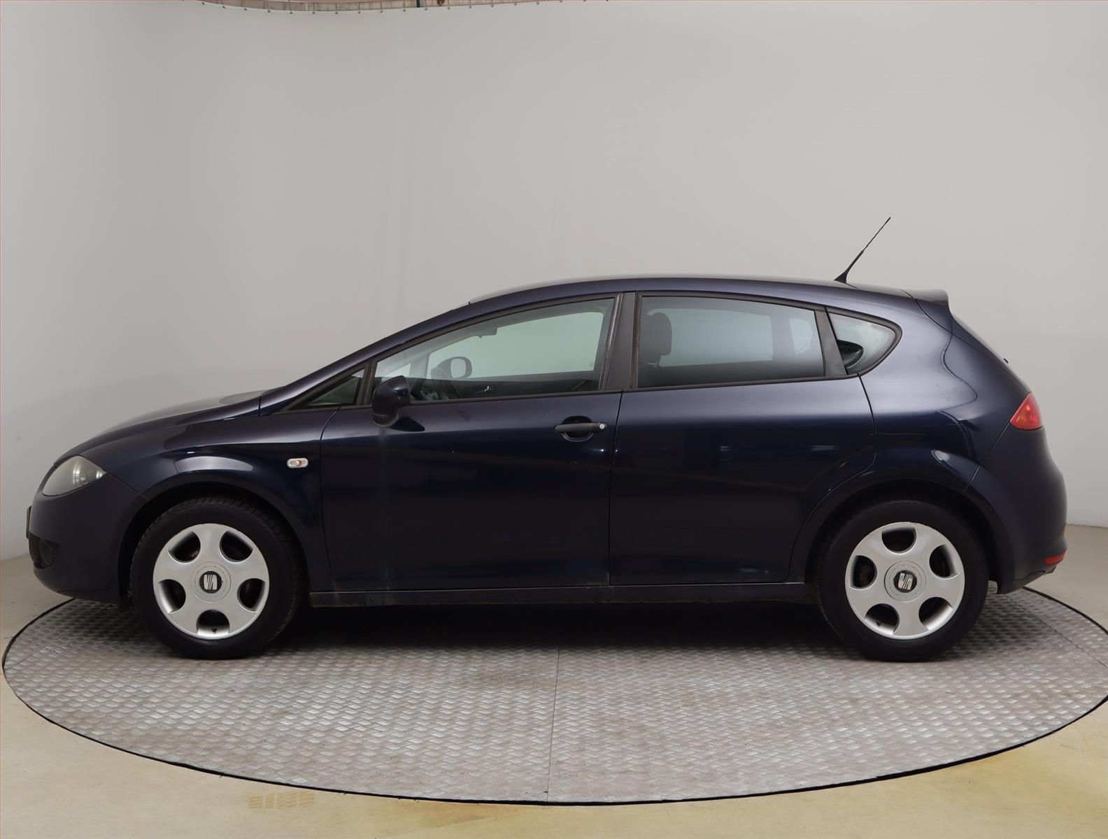 Seat Leon, 1.9 TDI, jezdí výborně - fotka 3