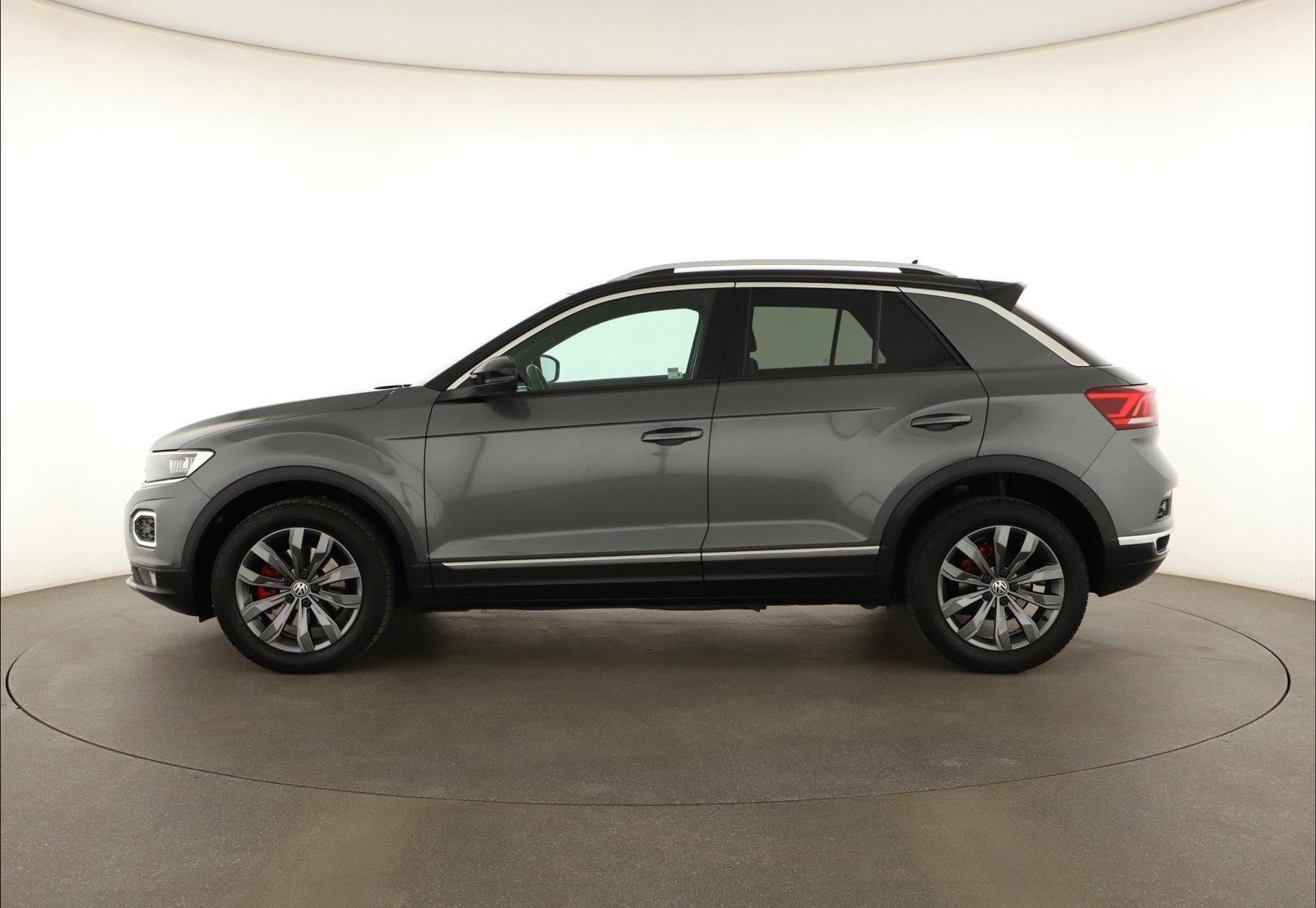 Volkswagen T-Roc, 1.5 TSI, Serv.kniha - fotka 3
