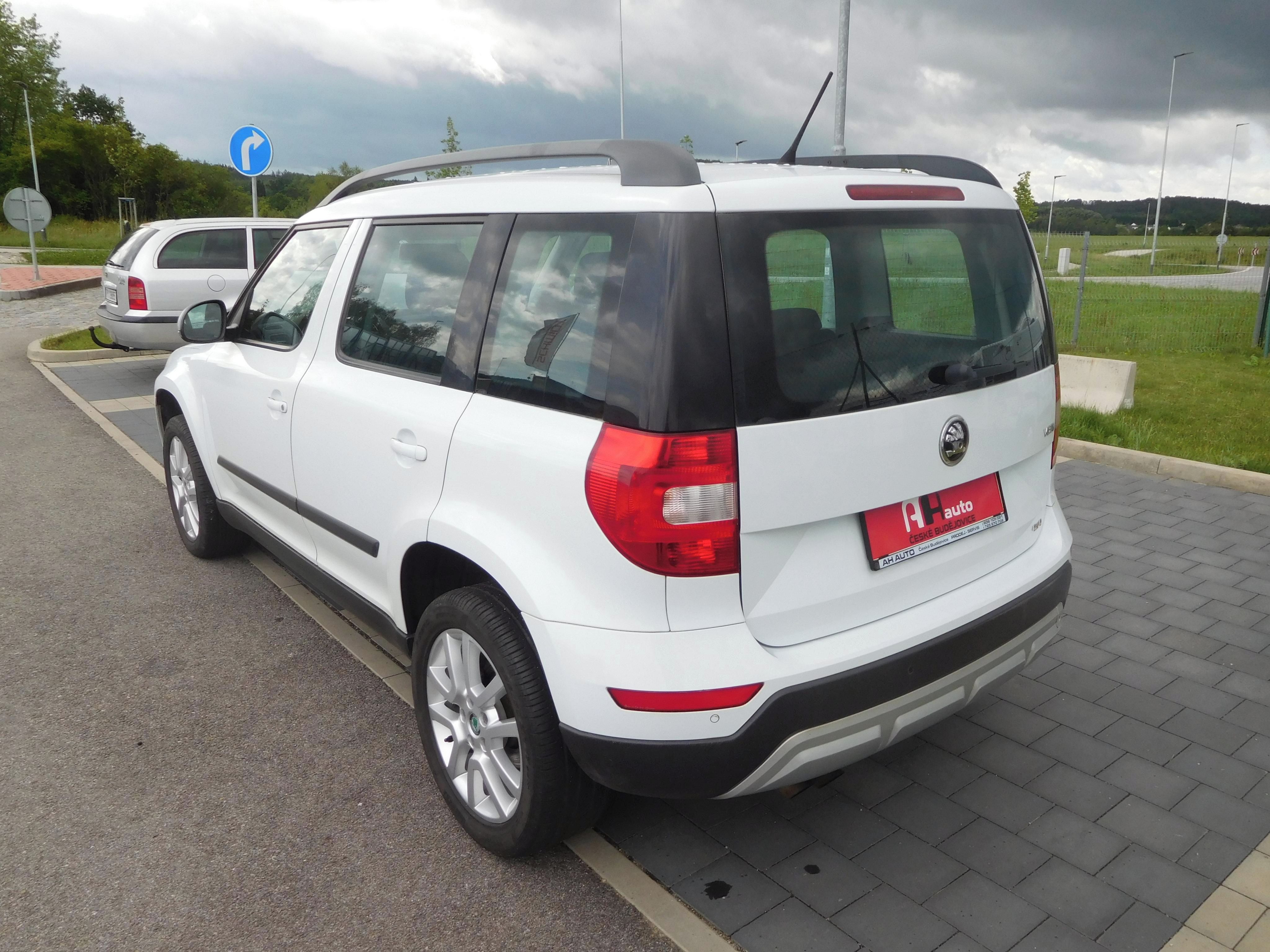Škoda Yeti, 2.0TDi 81 kW, 4X4, Klima - fotka 4