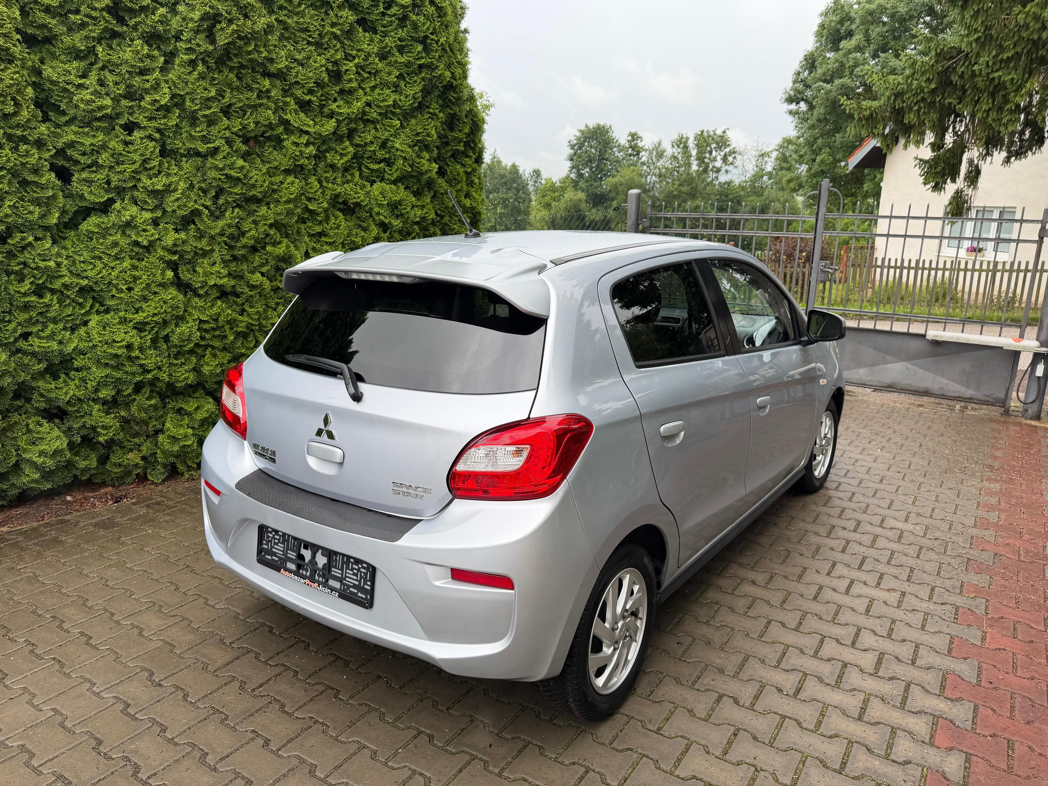 Mitsubishi Space Star, 1,2 Intro naj:24000km top stav - fotka 4