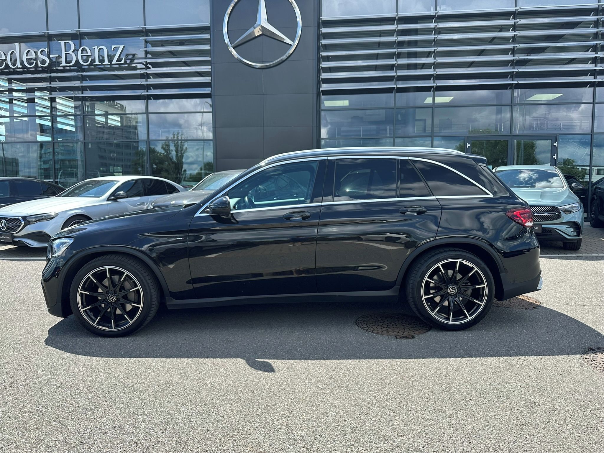 Mercedes-Benz GLC, AMG GLC63s OPTIK 4MATIC+ 250d - fotka 3