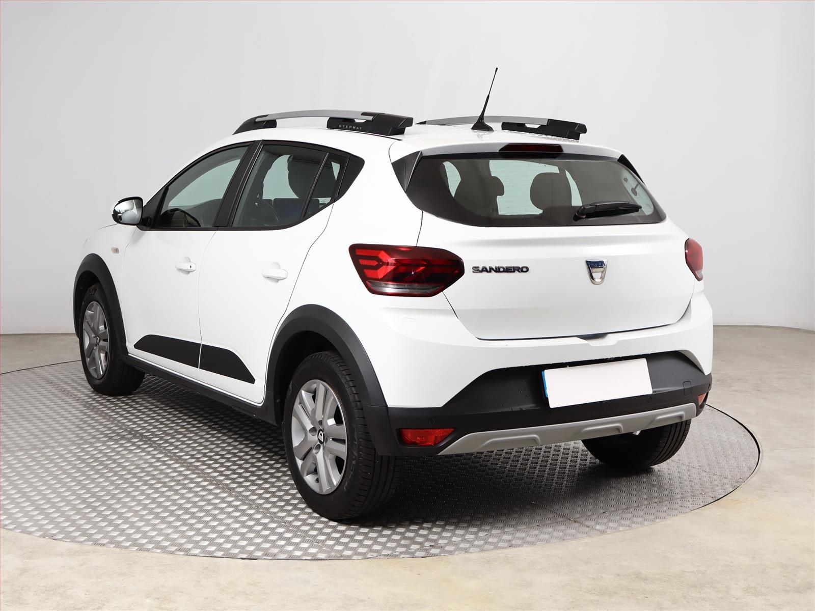 Dacia Sandero, 1.0 TCe, ČR,1.maj, Serv.kniha - fotka 4