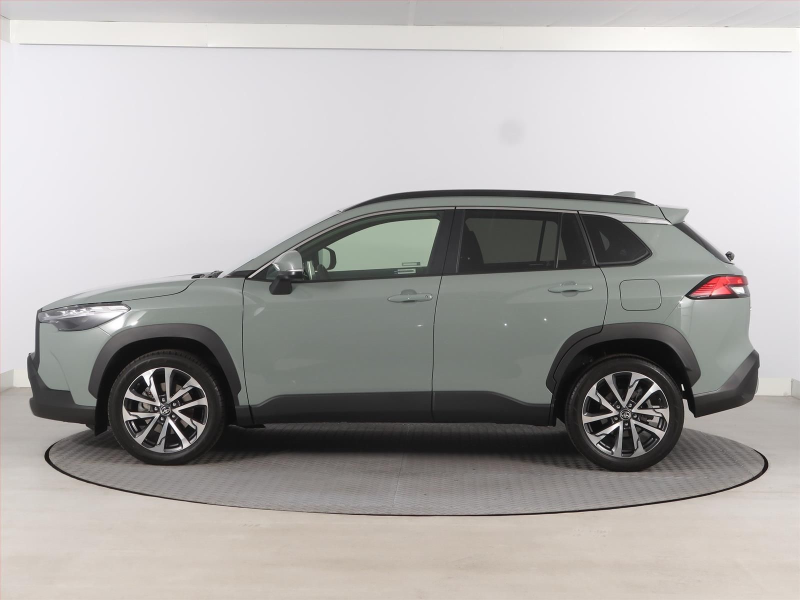Toyota Corolla Cross, 1.8 Hybrid, Style, Záruka - fotka 3