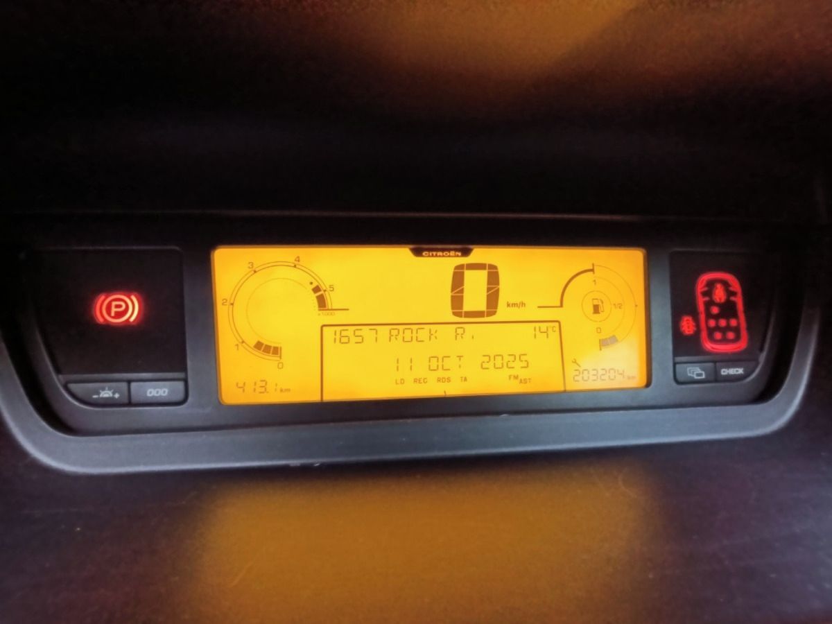 Citroën C4 Picasso, Citroen C4 Picasso 1.6 HDI - fotka 5