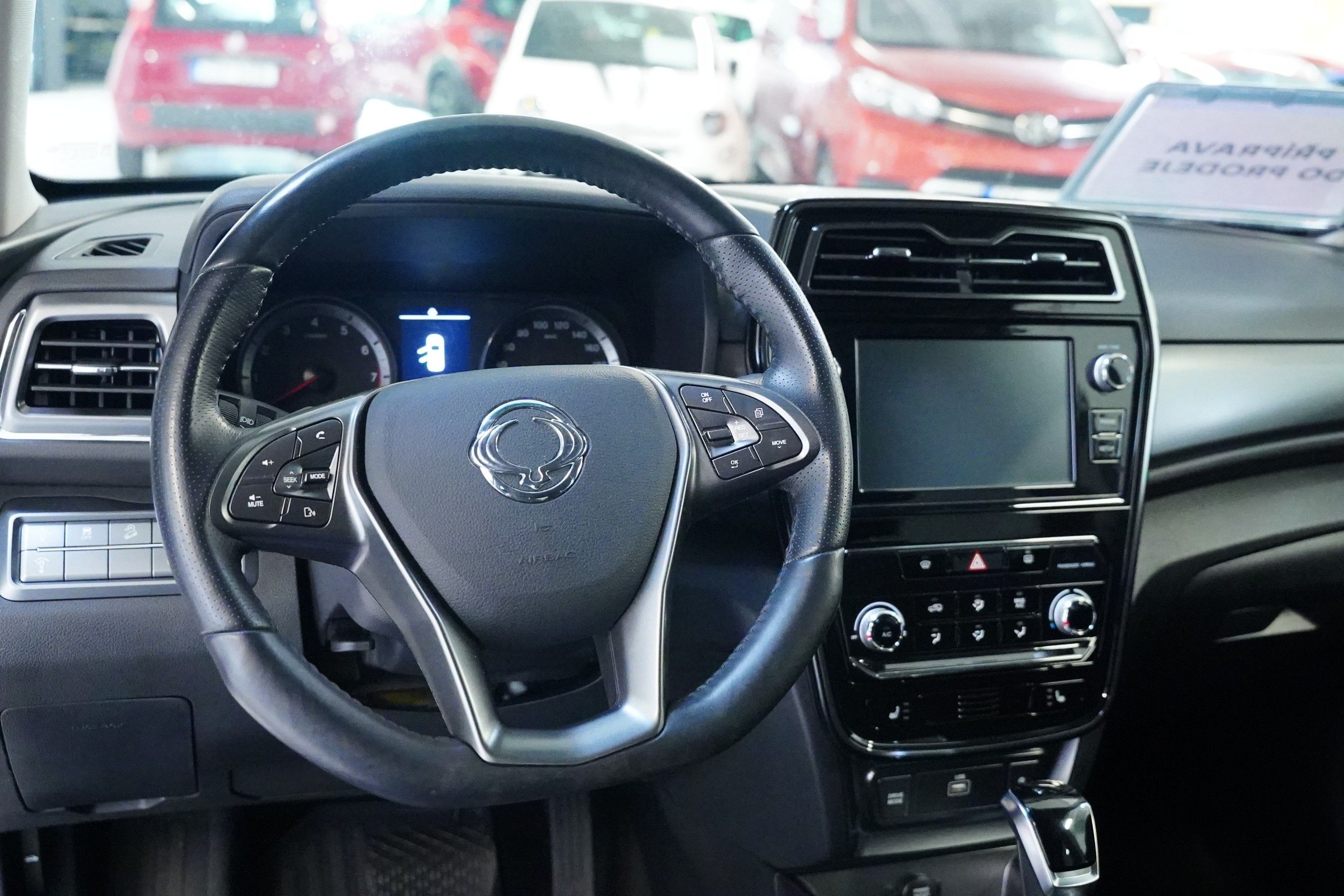 SsangYong Tivoli, 1.5 120KW - fotka 6