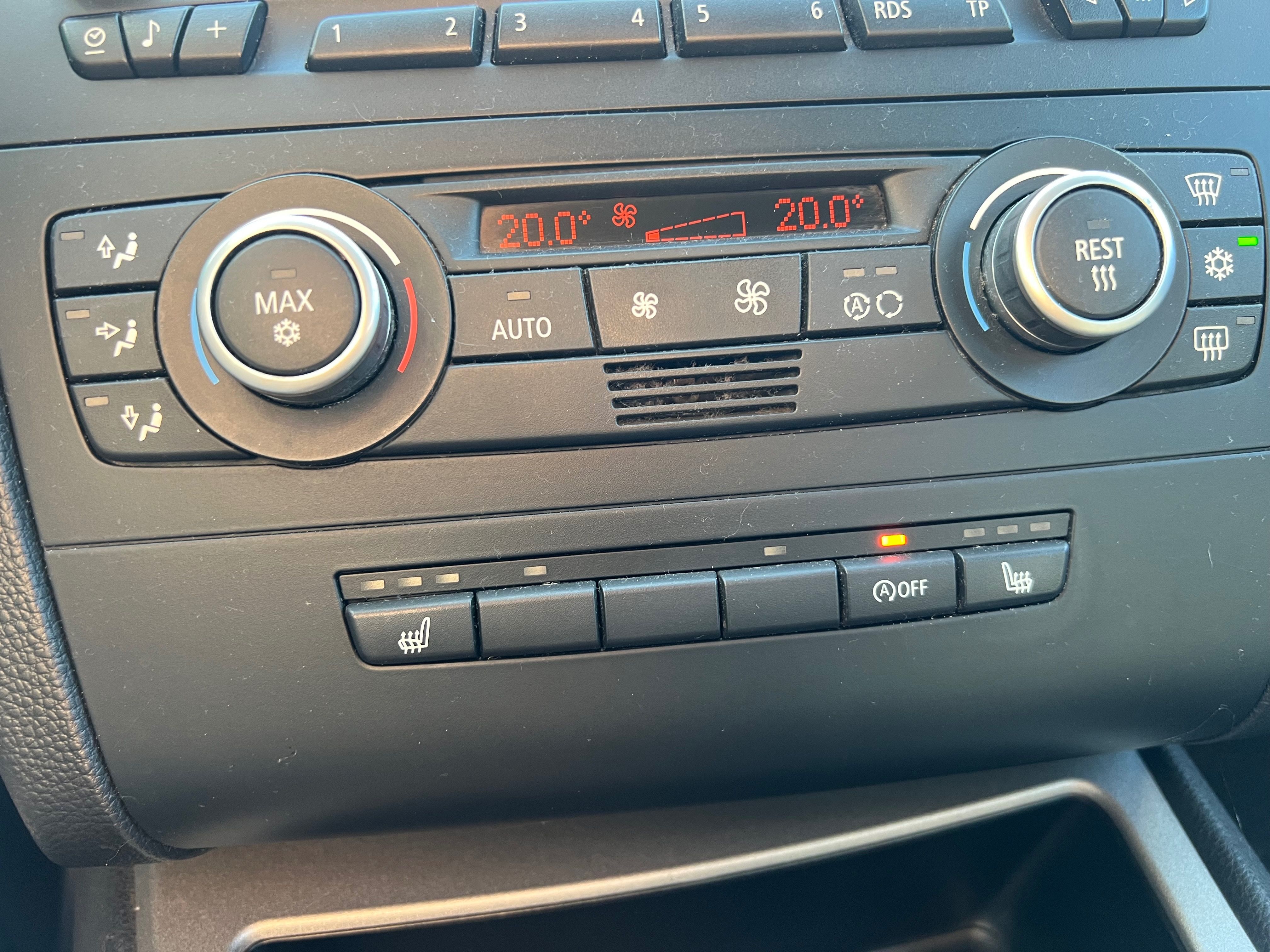BMW Řada 1, 116i klima, M paket, 95kw - fotka 6