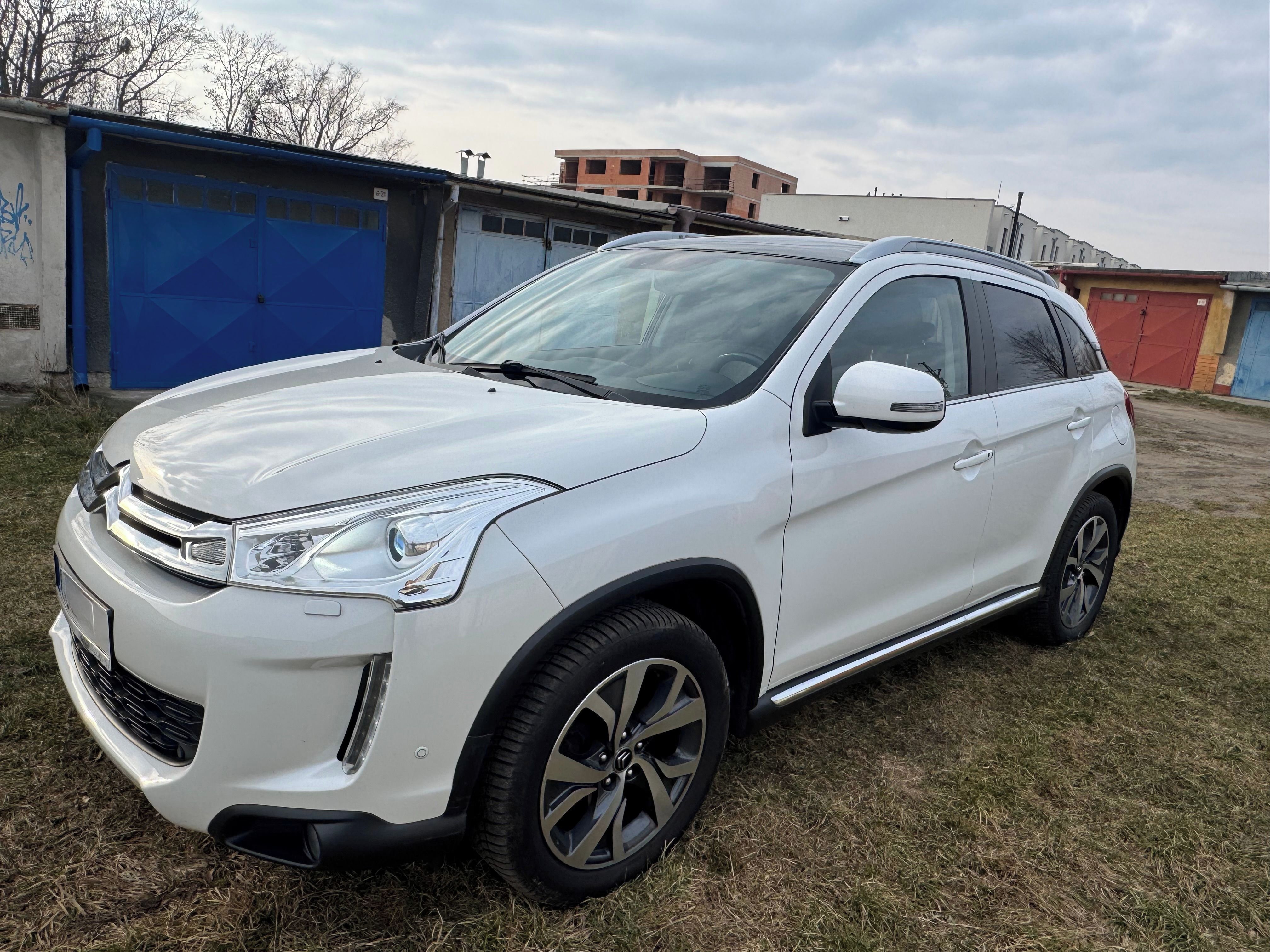Citroën C4 Aircross, C4 Aircross 1.6HDi Excluzive - fotka 3