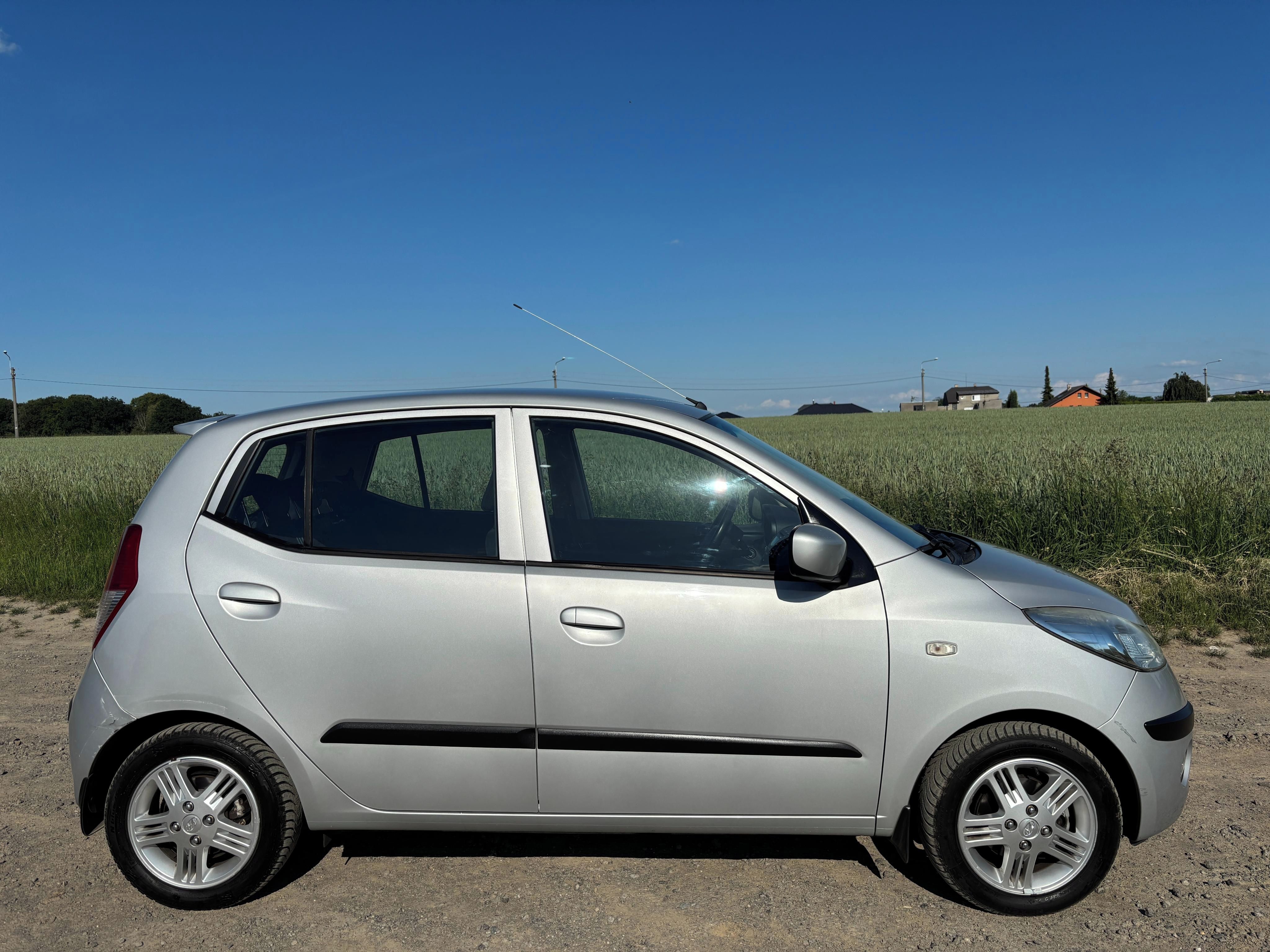 Hyundai i10, 1,1 / 48 kW, pravidelný servis - fotka 4