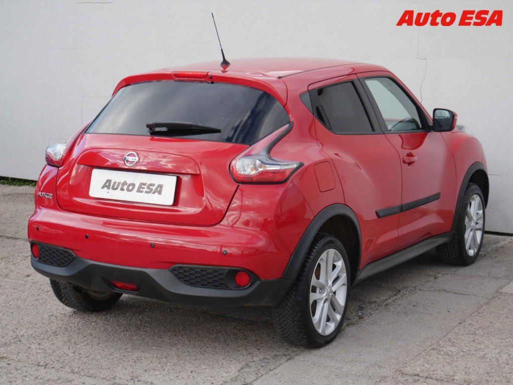 Nissan Juke, 1.2,ČR - fotka 6